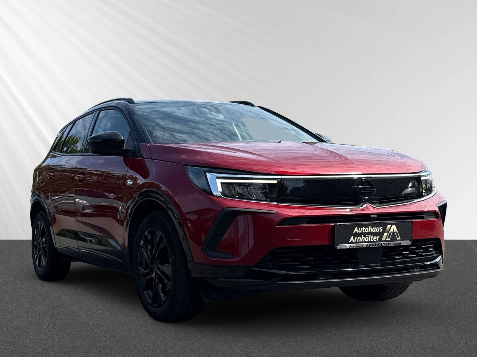 Grandland 1.2 GS ++AT+NAVI+PDC+CAM+CARPLAY+SHZ++
