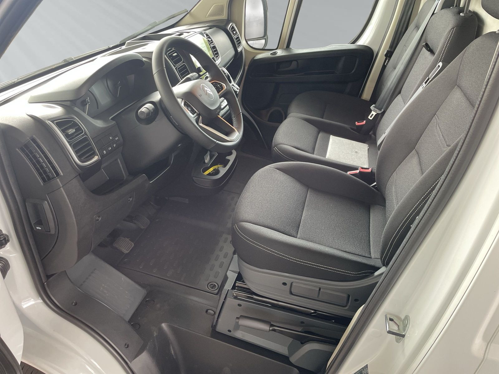 Jumper 2.2 BlueHdi140 Manuell L2H2 33 KLIMA+AHK+