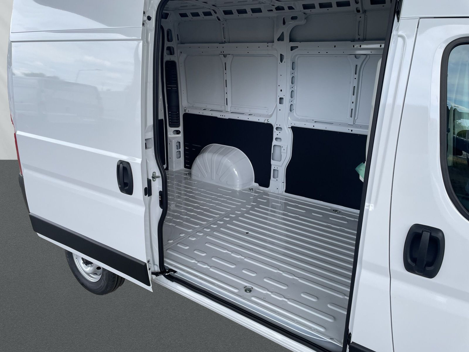 Jumper 2.2 BlueHdi140 Manuell L2H2 33 KLIMA+AHK+