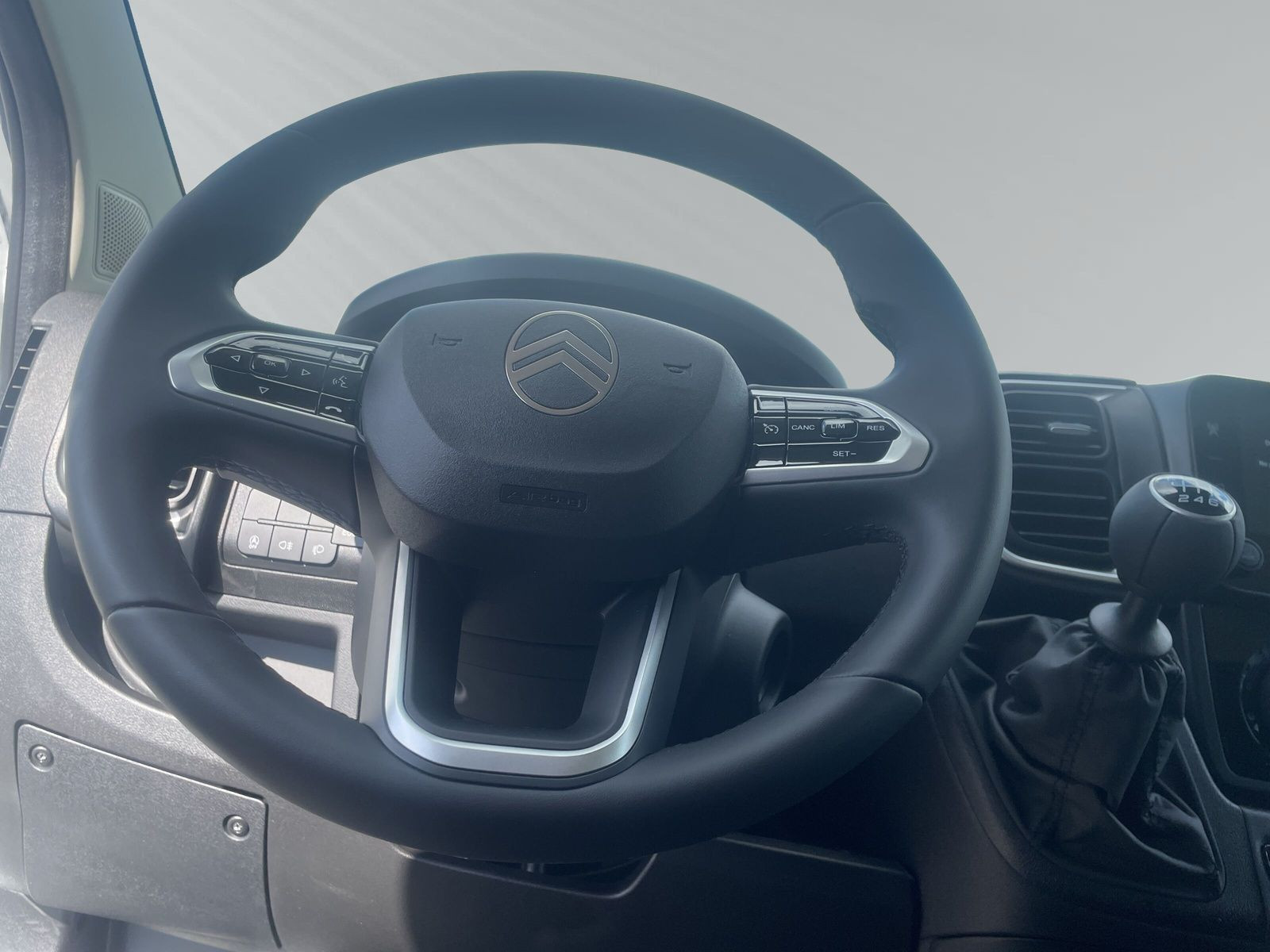 Jumper 2.2 BlueHDi120 L2H1 KLIMA+KAMERA+PDC+AHK+