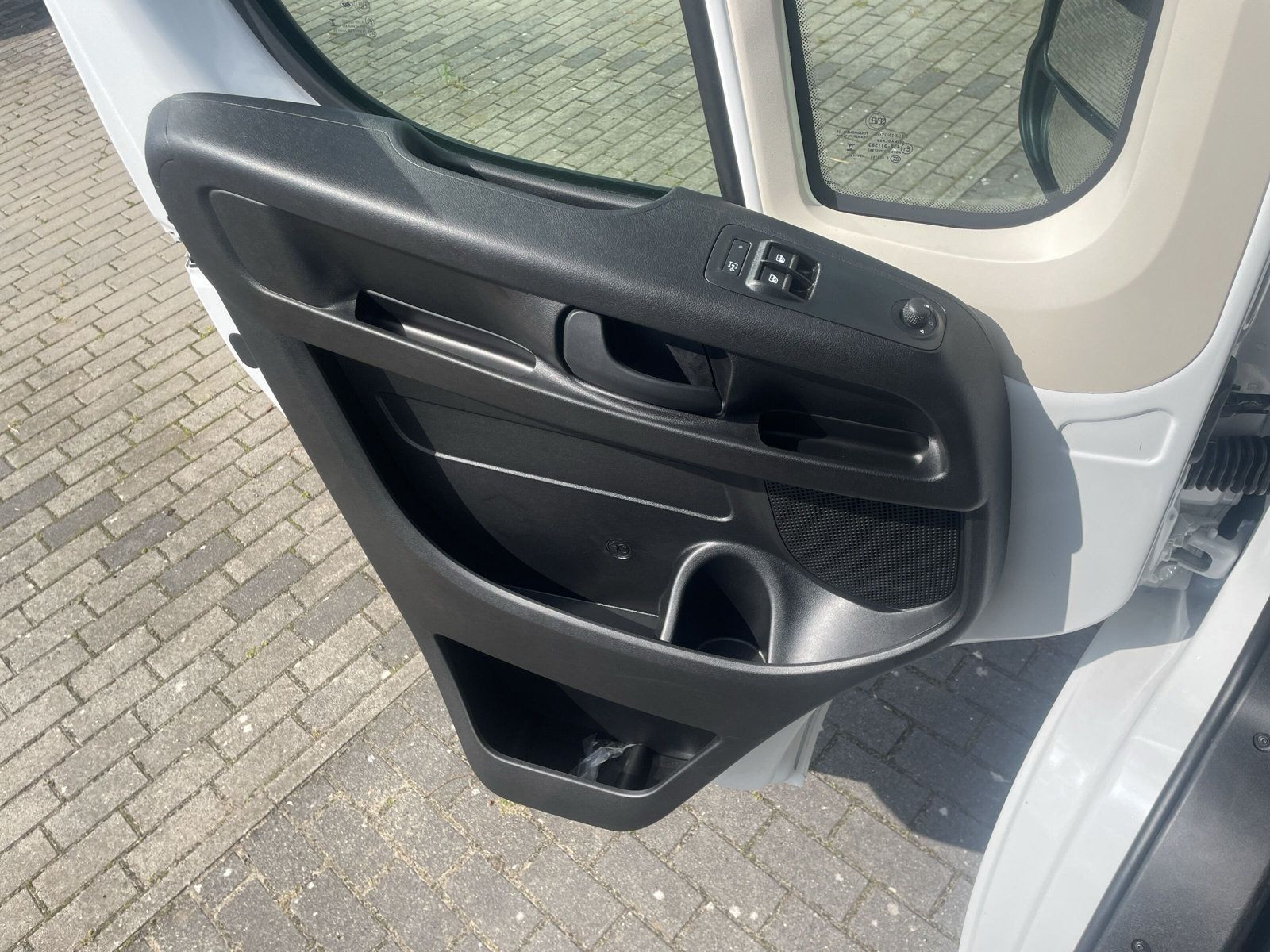 Jumper 2.2 BlueHDi120 L2H1 KLIMA+KAMERA+AHK+PDC+