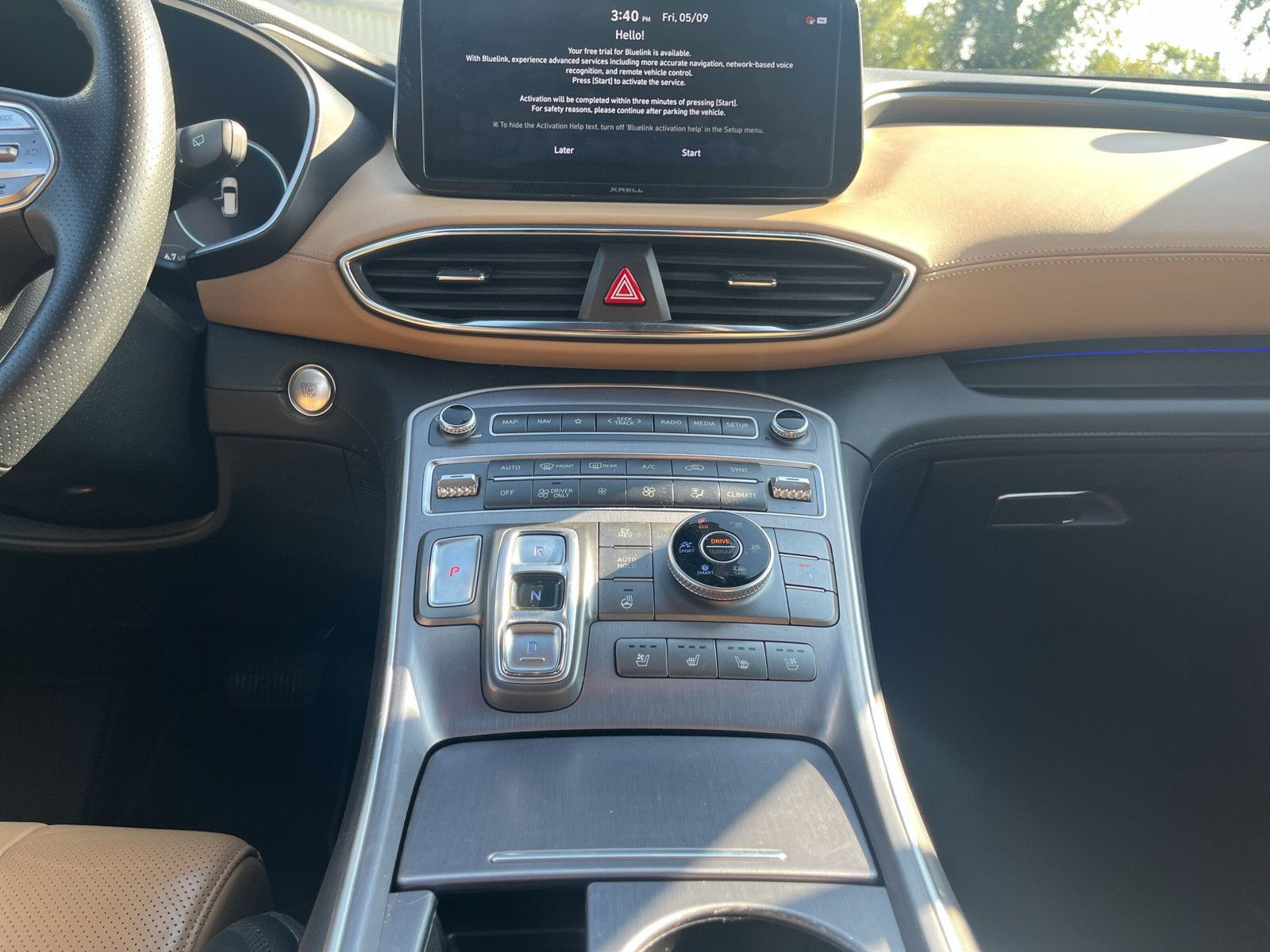 SANTA FE Hyundai1.6 T-GDI Plug-In Signature  4WD