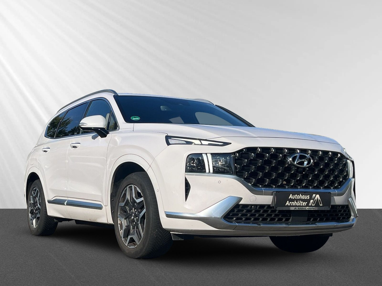 SANTA FE Hyundai1.6 T-GDI Plug-In Signature  4WD