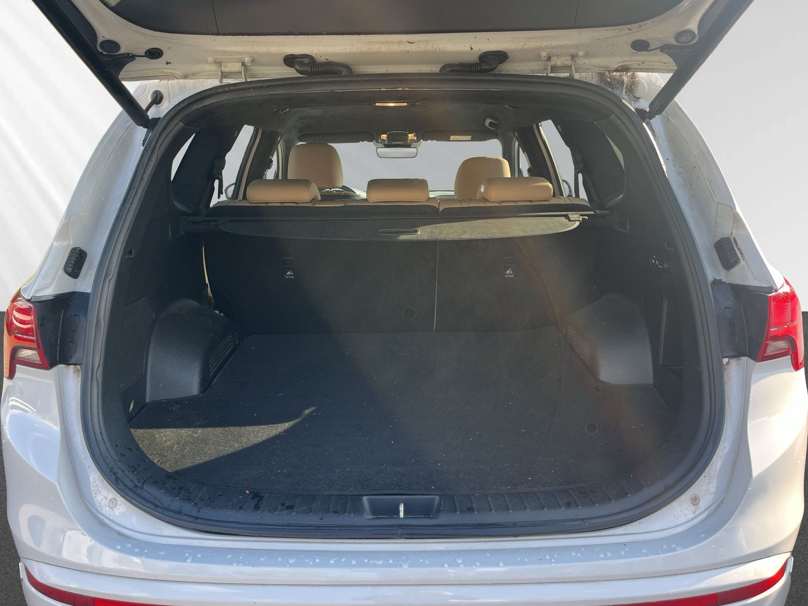 SANTA FE Hyundai1.6 T-GDI Plug-In Signature  4WD