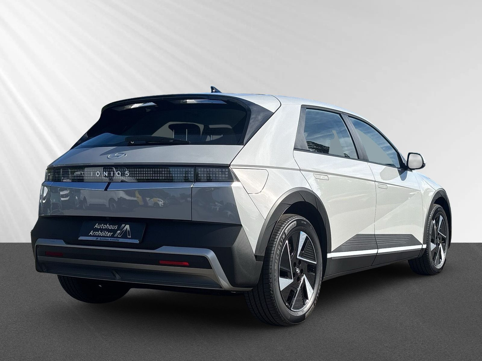 IONIQ 5 MY25 84 kWh (229 PS) 2WD DYNAMIQ, el. Heckklappe, LED-Paket