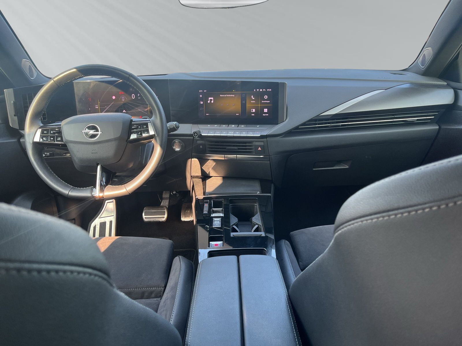 ASTRA L 5T GS 1.2 TURBO+SHZ+LHZ+NAVI+CAM+4S+PDC