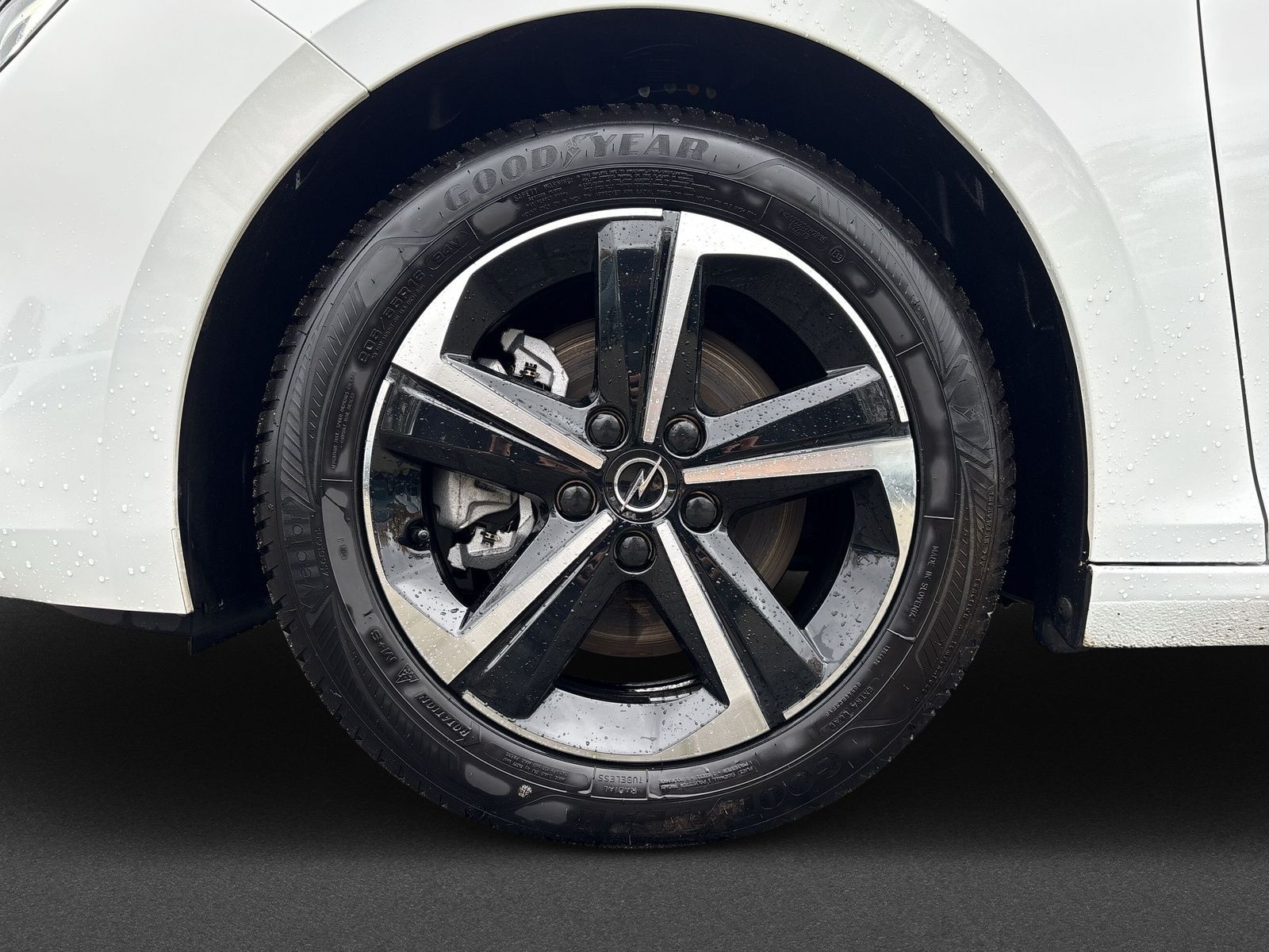 Astra L ST GS 1.2 Turbo+NAVI+LHZ+SHZ+360°CAM+4S+