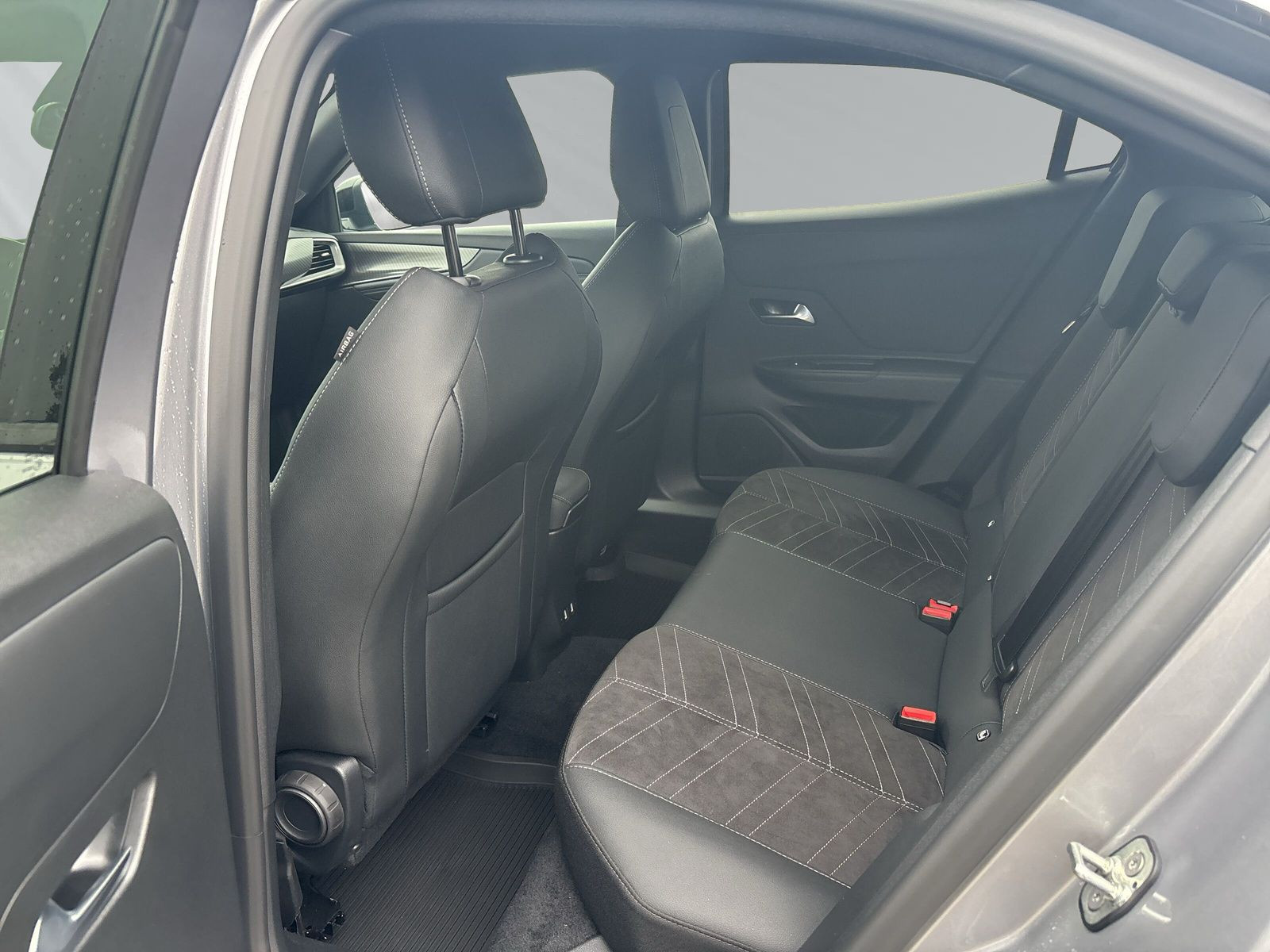 Mokka Electric Ultimate 100KWAT+2Jahre Garantie+