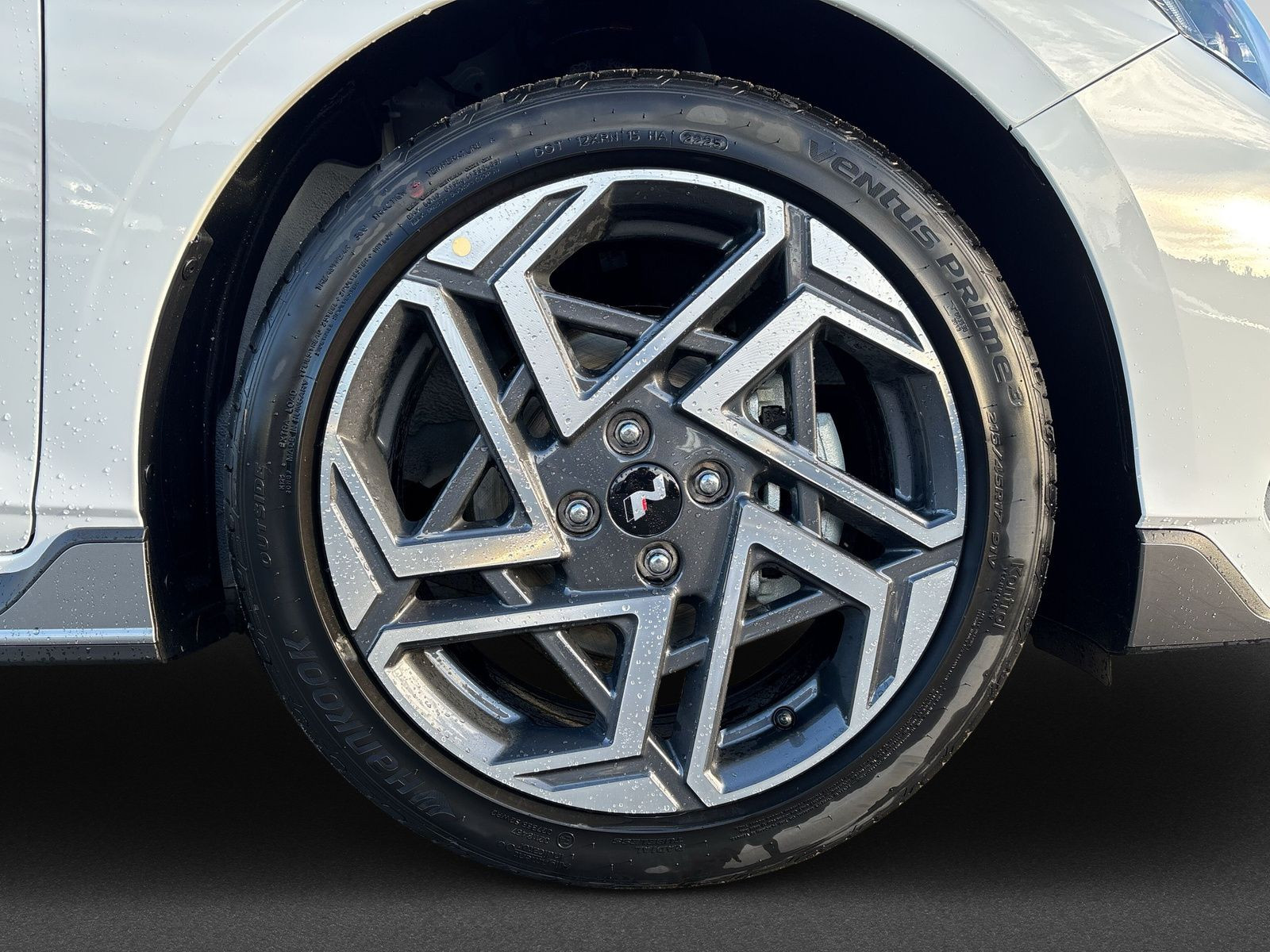 i20 FL MY25 1.0 T-GDI 7-DCT 2WD N Line, Dachlack