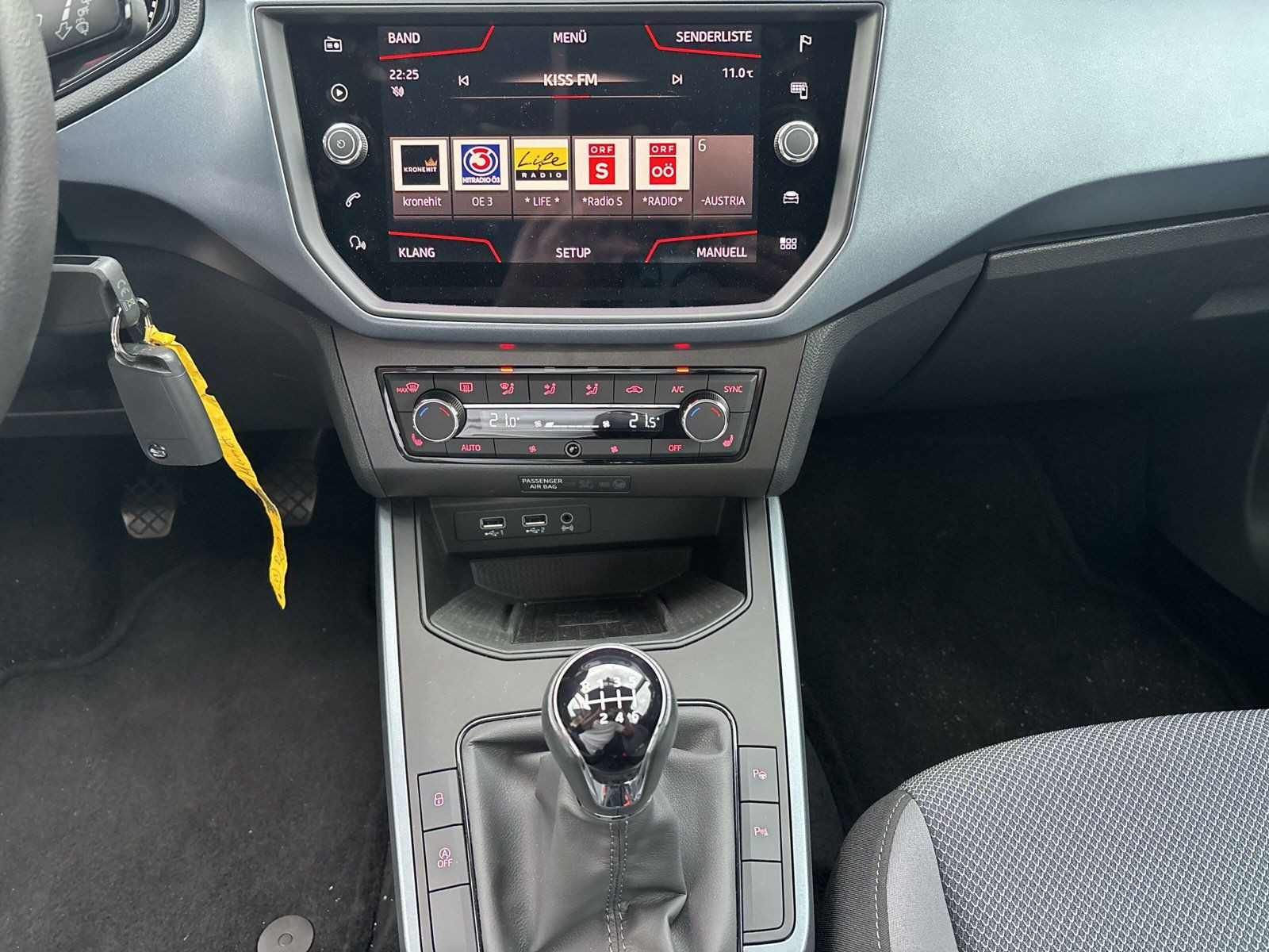 Arona 1.0 TGI Style KLIMA+PDC+SHZ+KAMERA+TEMPOM+