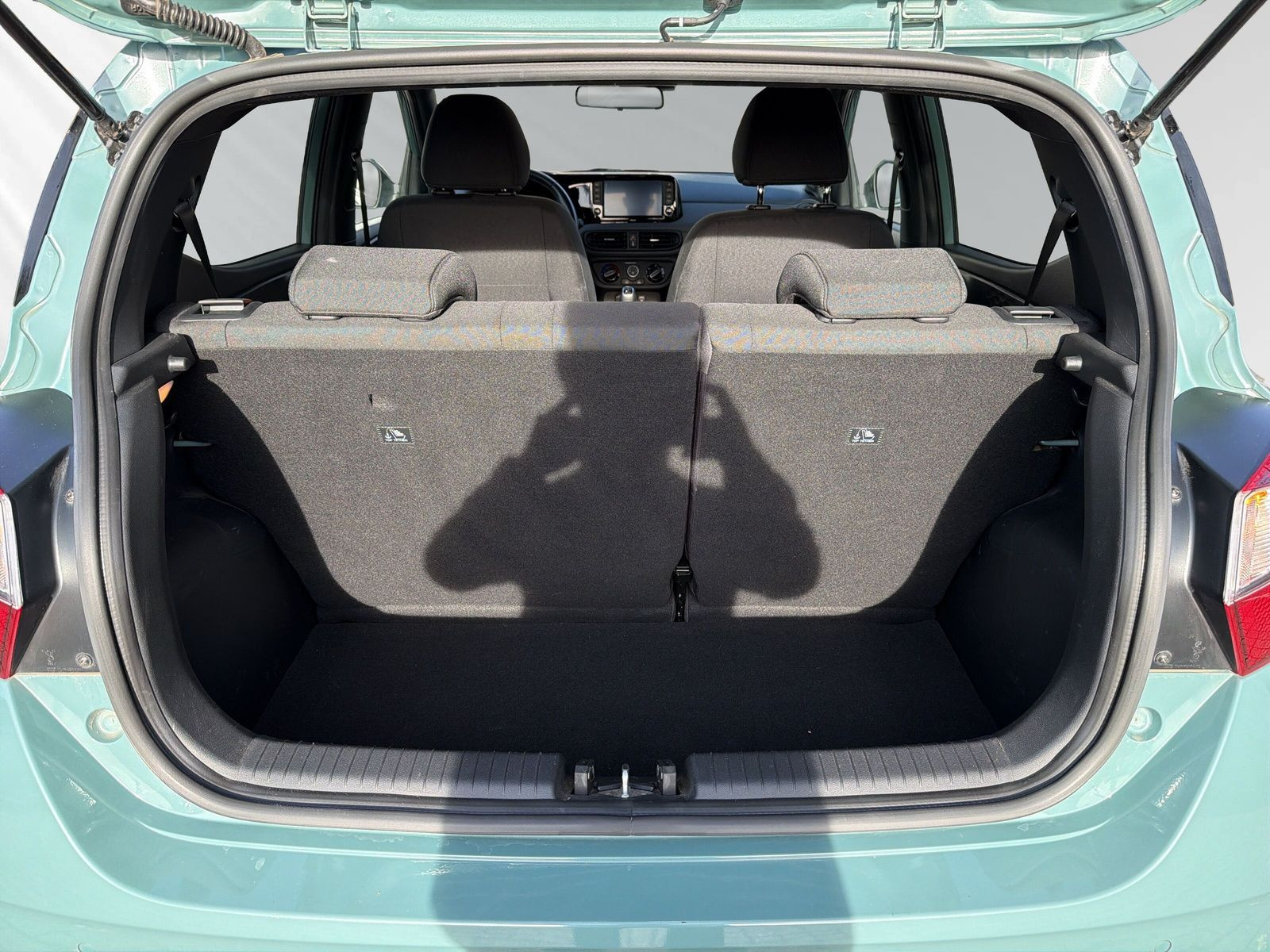 i10 1.0 CONNECT&GO +NAVI+KAMERA+CARPLAY+SHZ+LHZ+