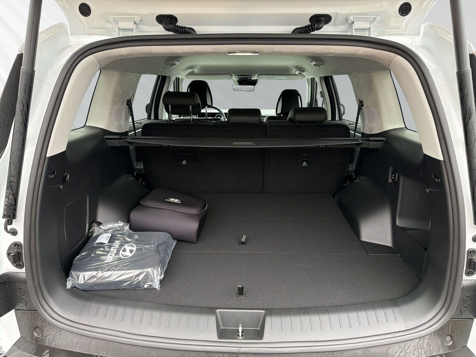 SANTA FE MY25 PHEV 5S 1.6 T-GDI SIGNATURE +KP+TP