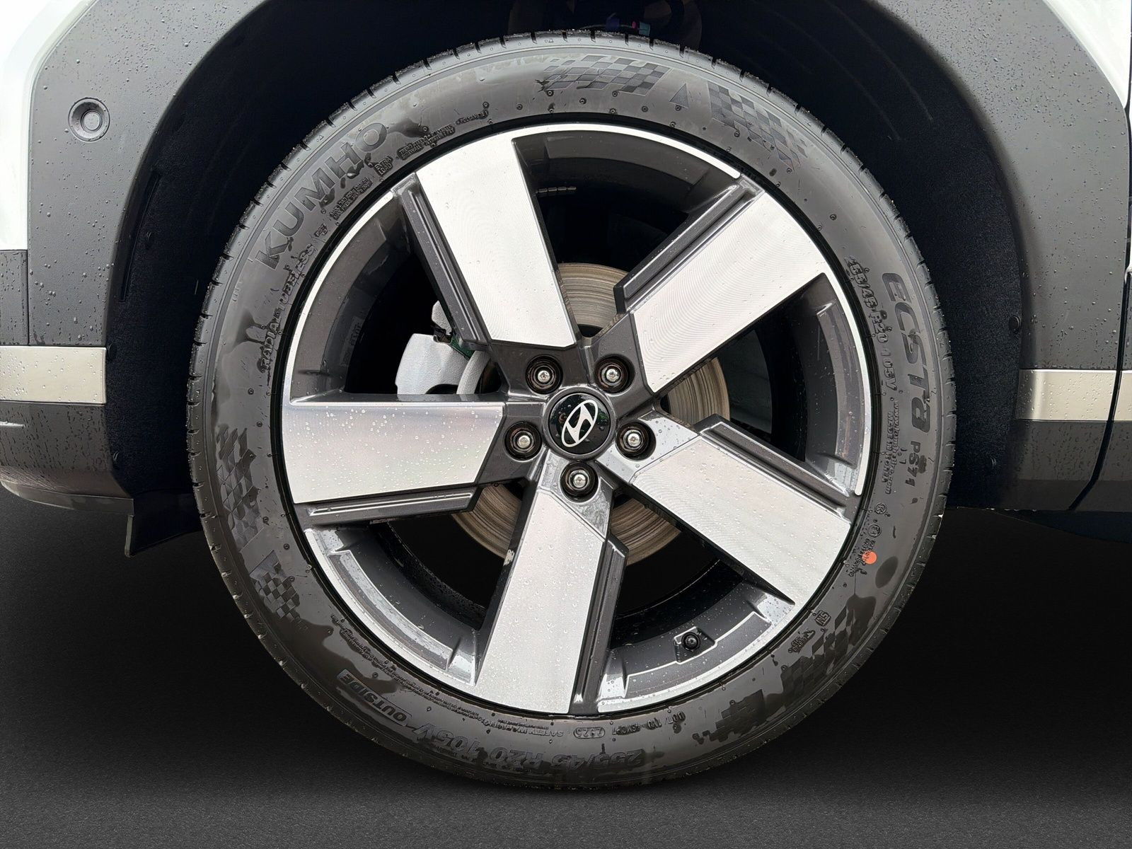 SANTA FE MY25 PHEV 5S 1.6 T-GDI SIGNATURE +KP+TP