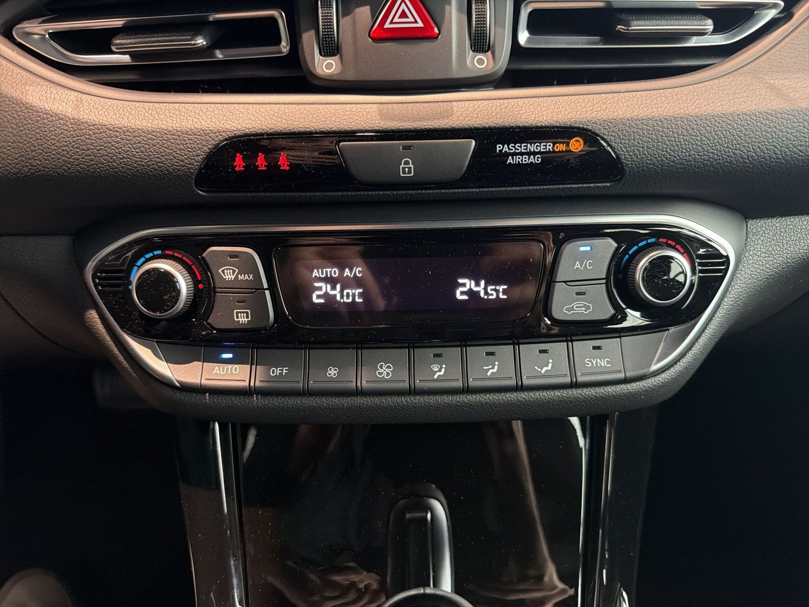 i30 MY25 1.0 T-GDI 7-DCT ADVANTAGE +PLUS-PAKET+