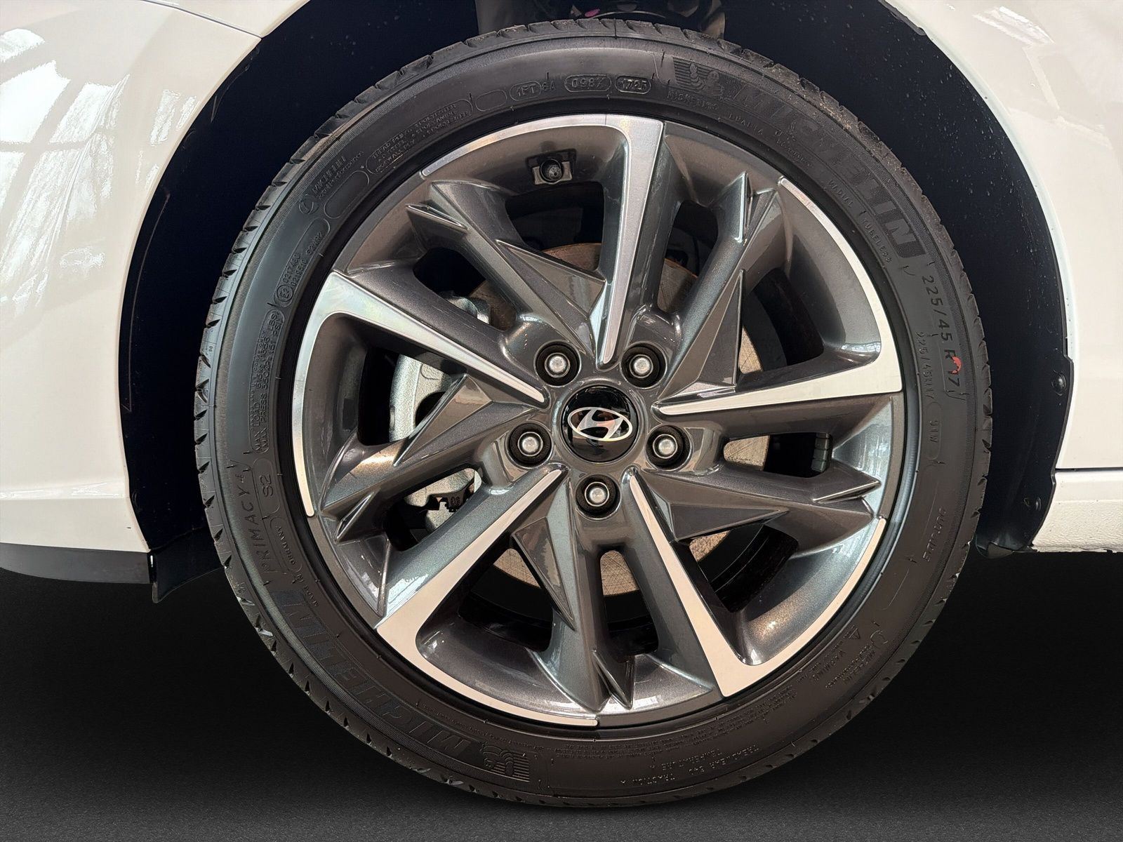 i30 MY25 1.0 T-GDI 7-DCT ADVANTAGE +PLUS-PAKET+