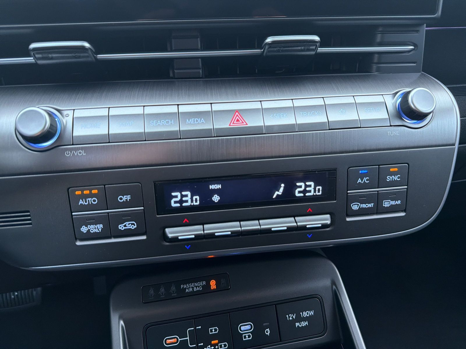 KONA SX2 MY26 HEV 1.6 GDI DCT 2WD Trend+ASSISTPK