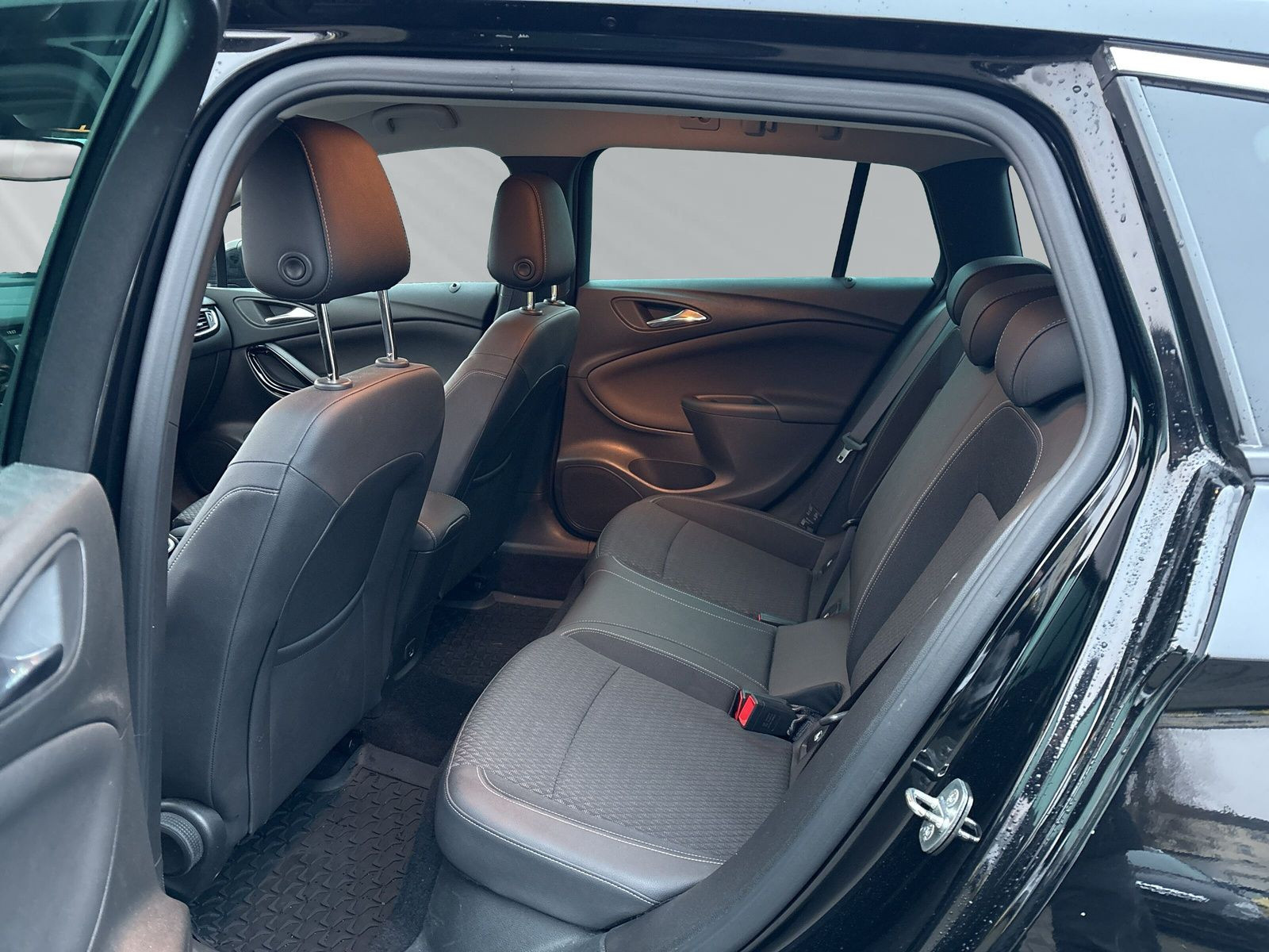 ASTRA K ST INNOVATION 1.4 +NAVI+CAM+SHZ+