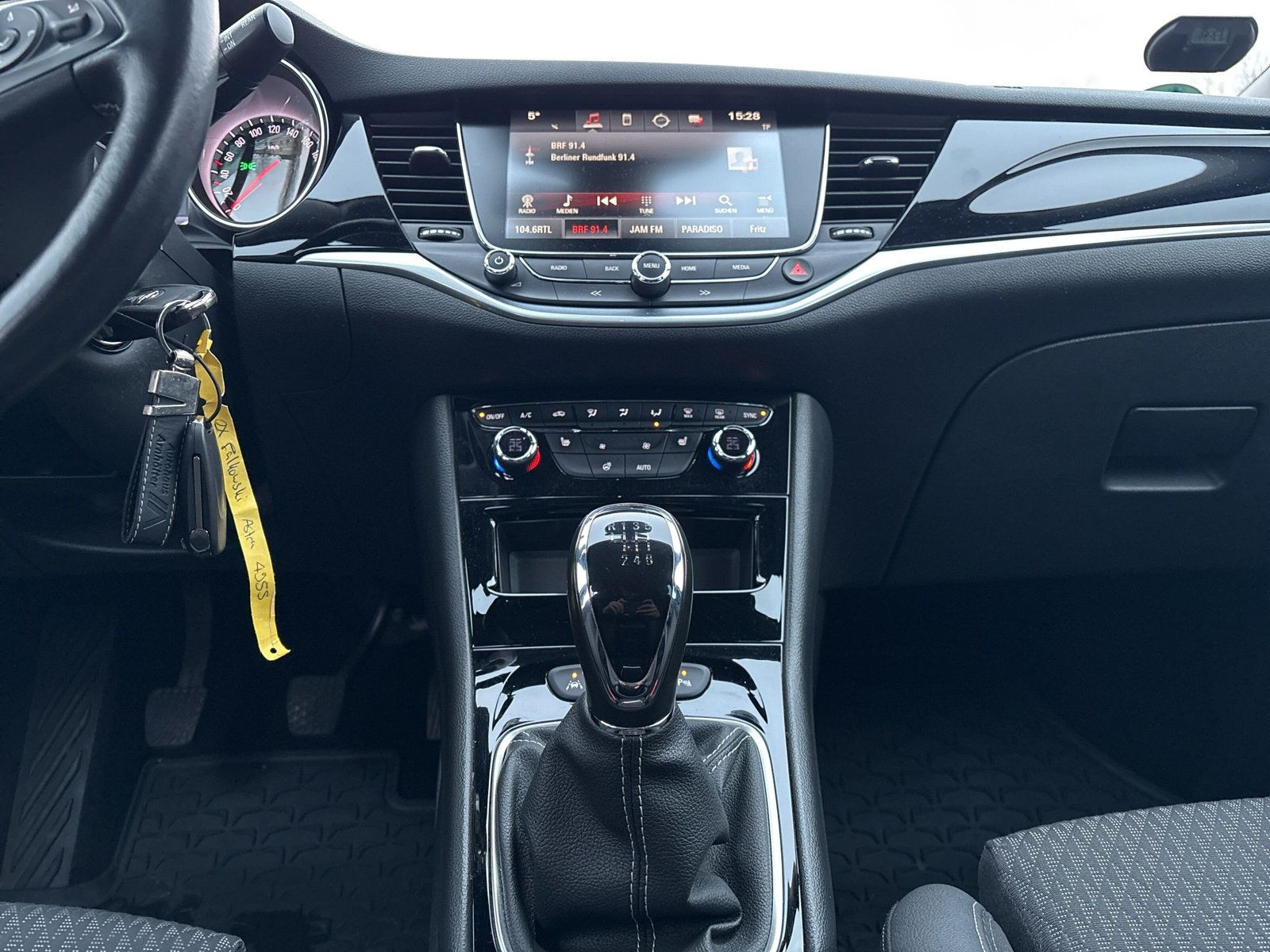 ASTRA K ST INNOVATION 1.4 +NAVI+CAM+SHZ+