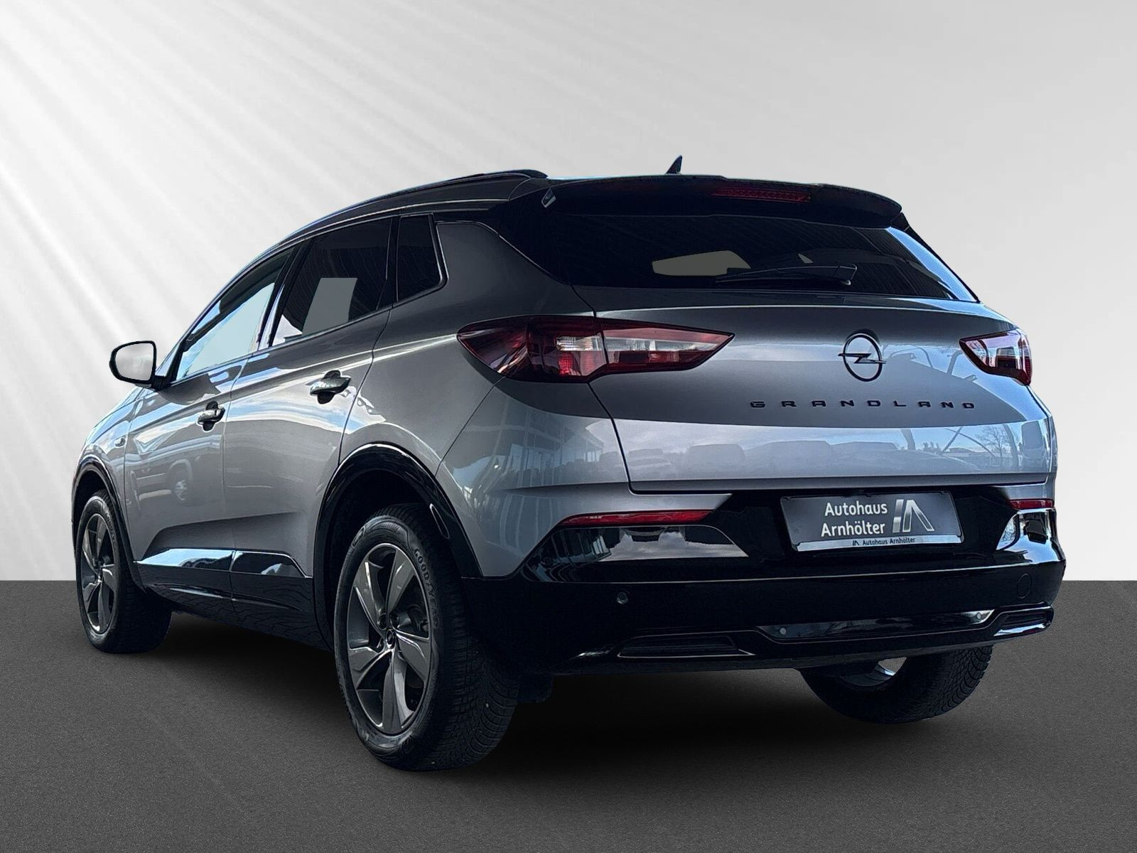 Grandland 1.2 GS KLIMA+PDC+KAMERA+SHZ+LHZ+LED+AT