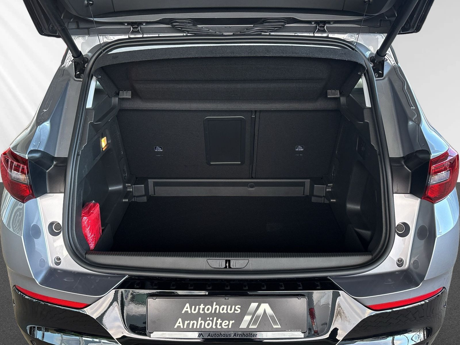 Grandland 1.2 GS KLIMA+PDC+KAMERA+SHZ+LHZ+LED+AT