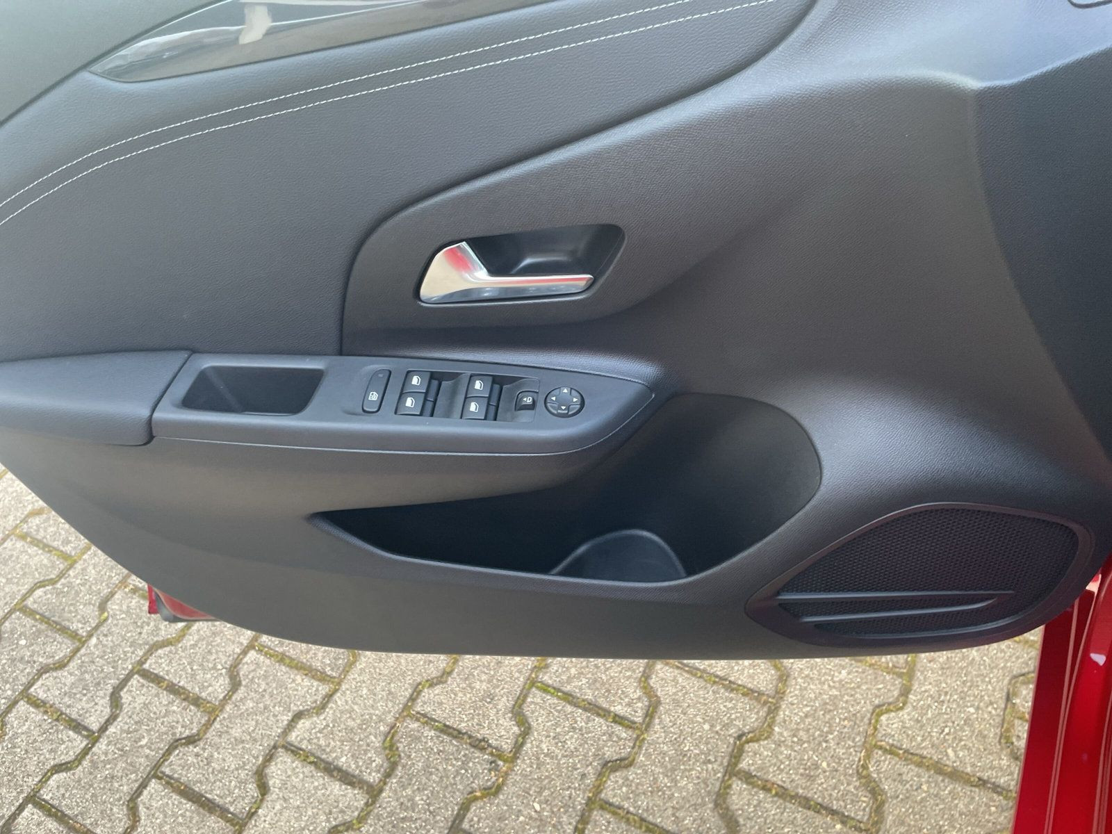 Corsa F 1.2 GS KLIMA+PDC+KAMERA+SHZ+LHZ+LED+ALLW