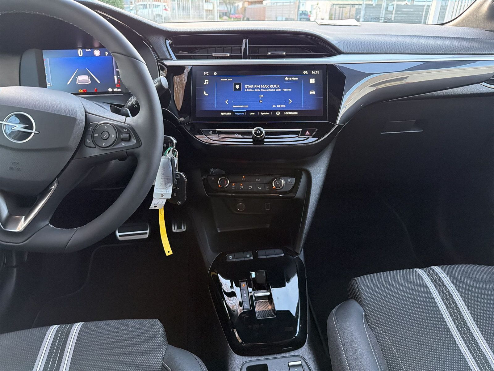 Corsa F GS 1.2 Turbo 74kW AT8+Kamera+LH+SH+