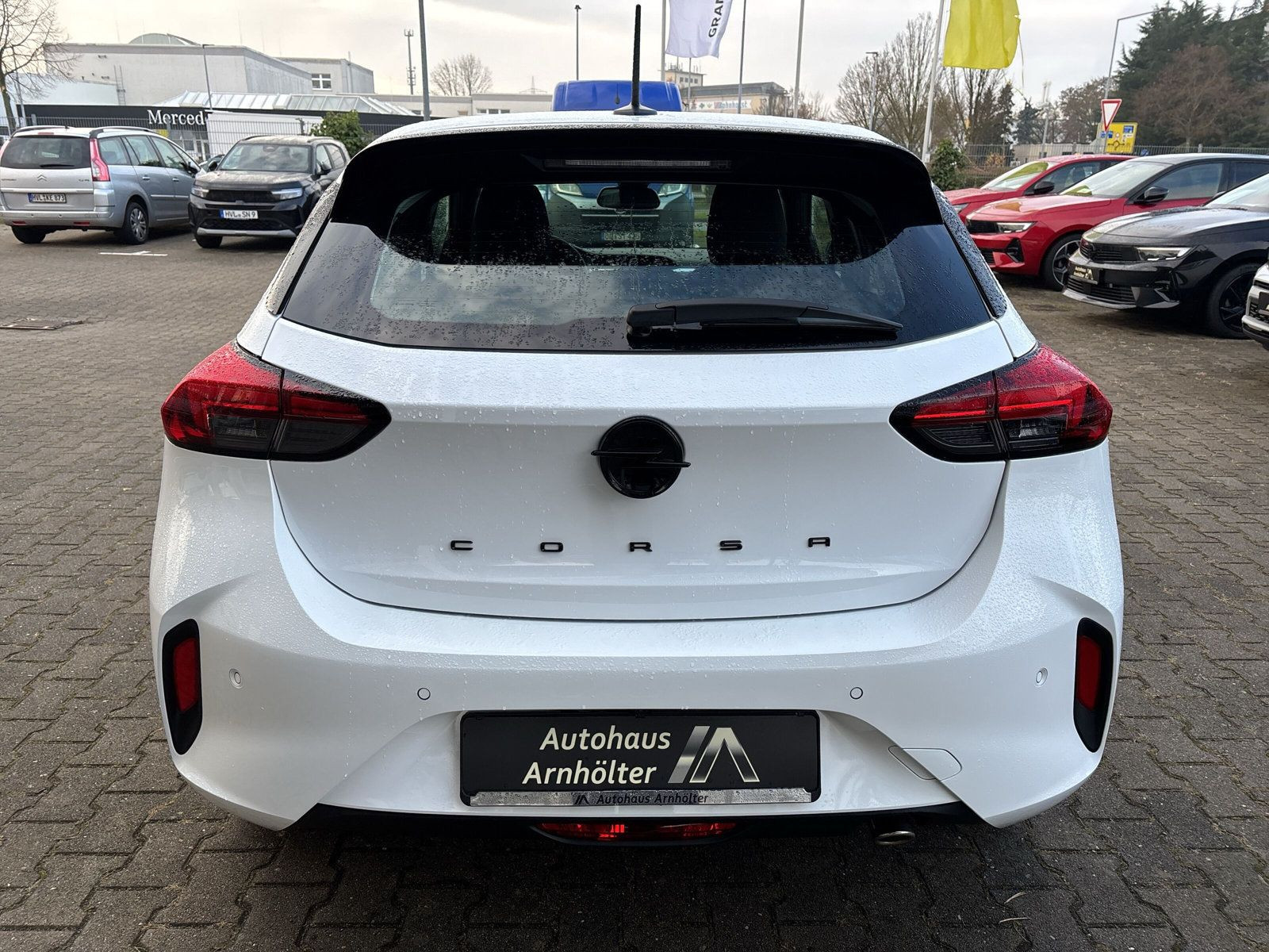 Corsa F 1.2 GS KLIMA+PDC+KAMERA+SHZ+LHZ+LED+ALLW