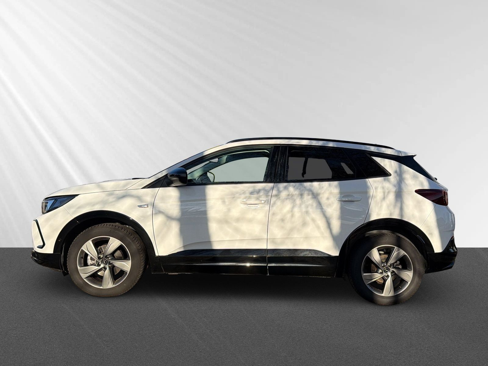 Grandland GS 1.2 Turbo S/S 96kW AT8+KAMERA+