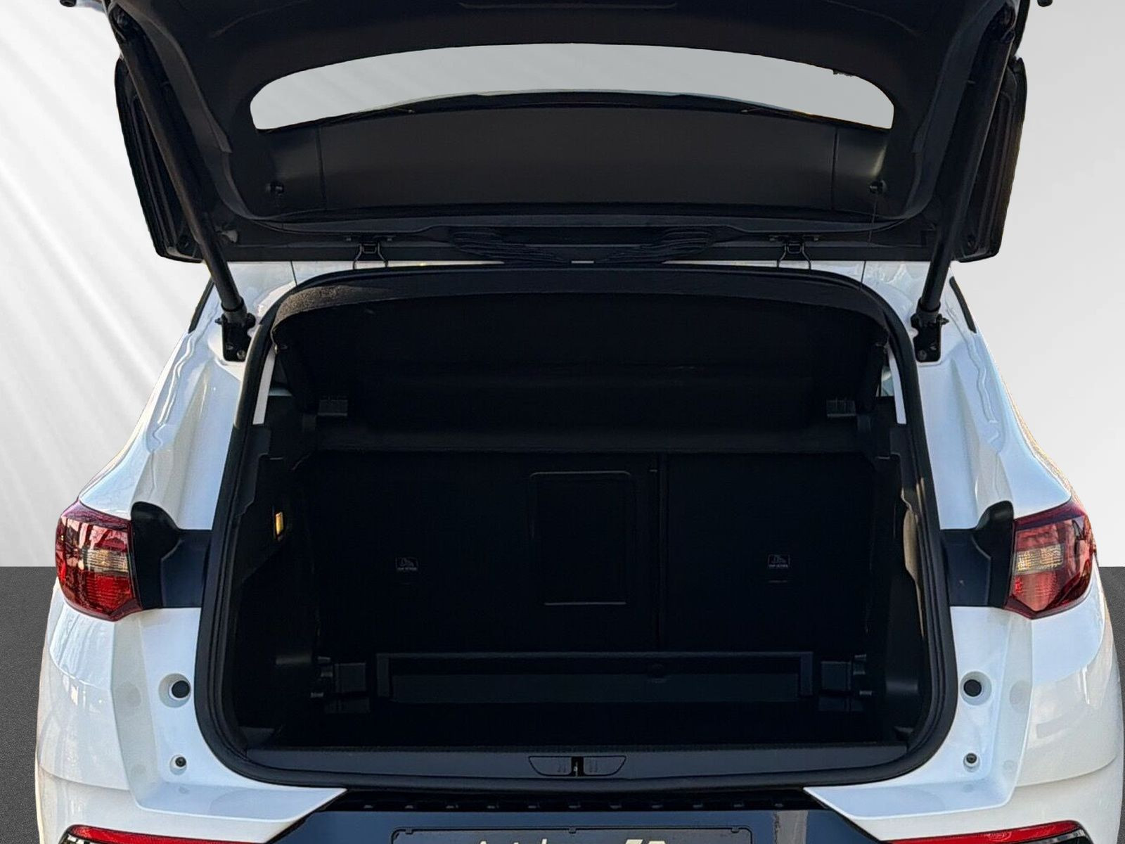 Grandland GS 1.2 Turbo S/S 96kW AT8+KAMERA+