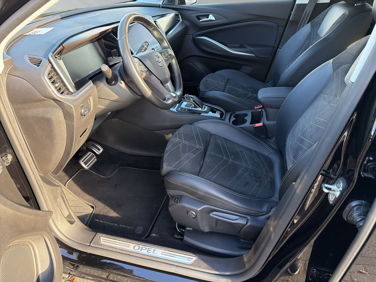 GRANDLAND X ULTI PHEV AT-8 AWD+AHK+KAMERA++