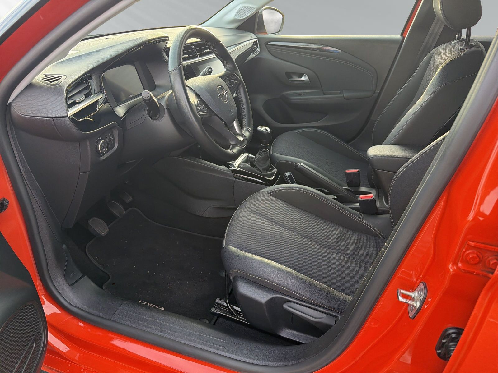 CORSA ELEGANCE 1.2 Direct Injection Turbo, 74 kW