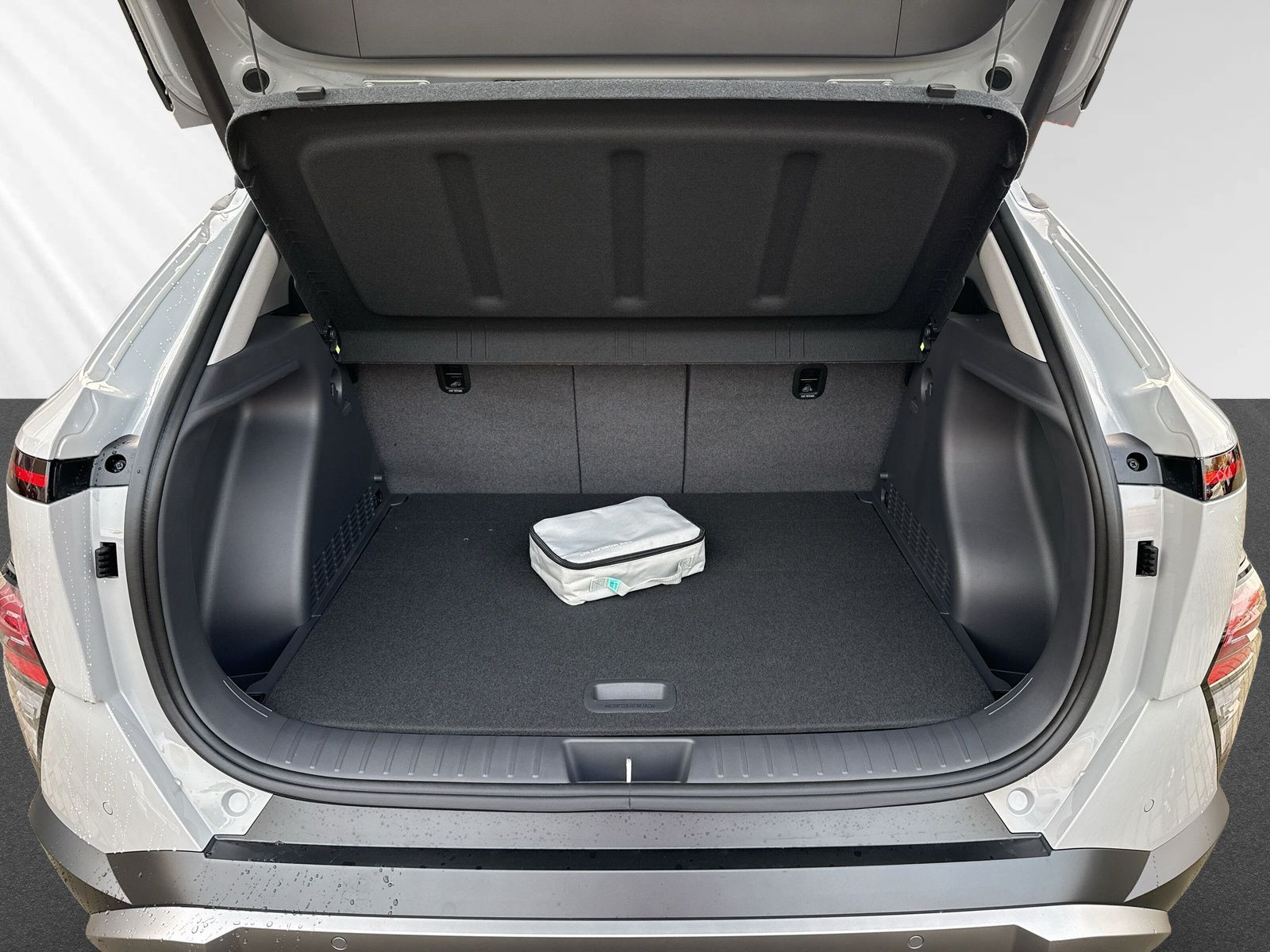 KONA SX2 MY26 HEV 1.6 GDI DCT 2WD Prime+GLAS-SCH