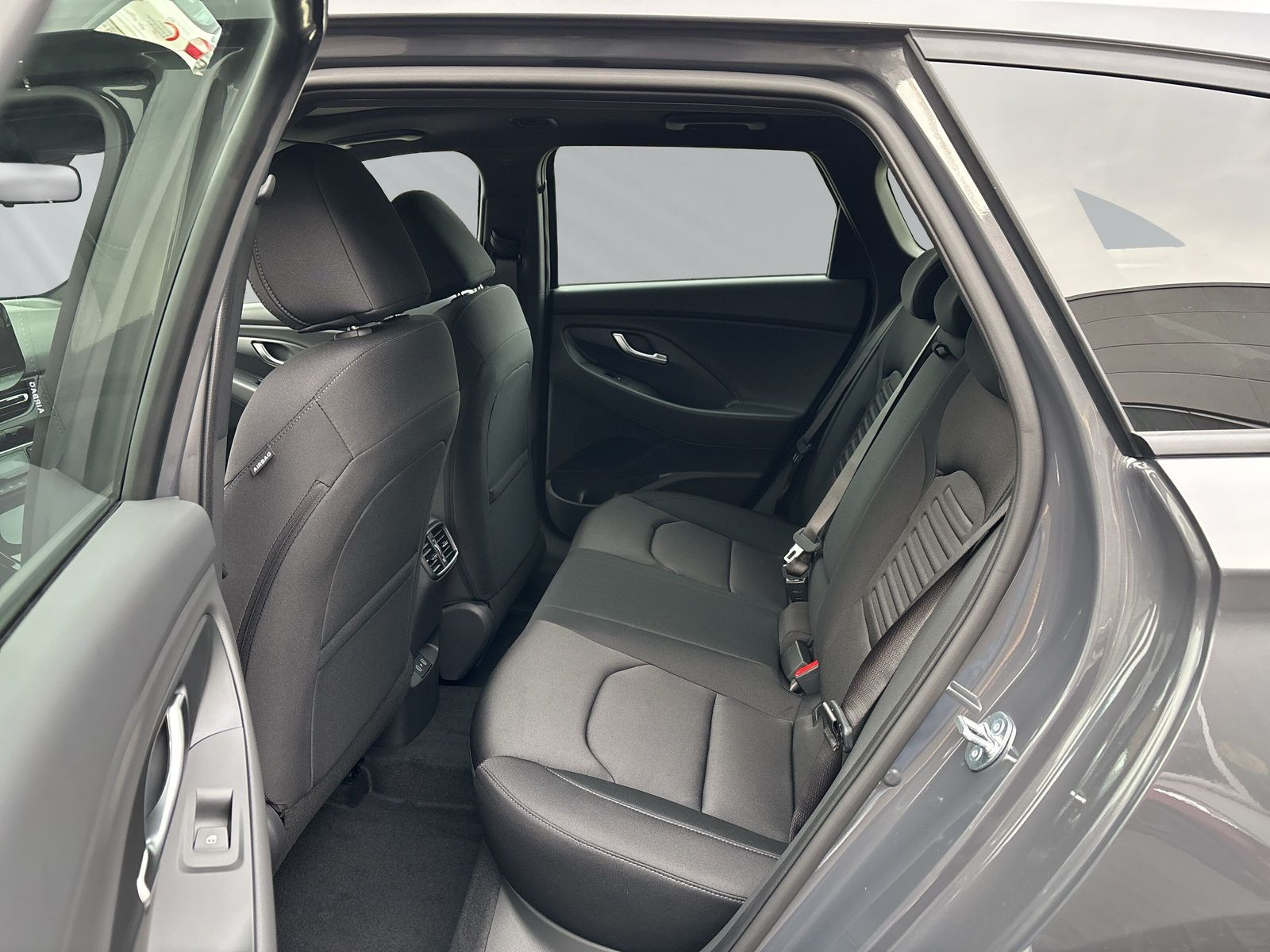 i30 Kombi MY25 1.5 140PS 7-DCT Advantage+PANORAM