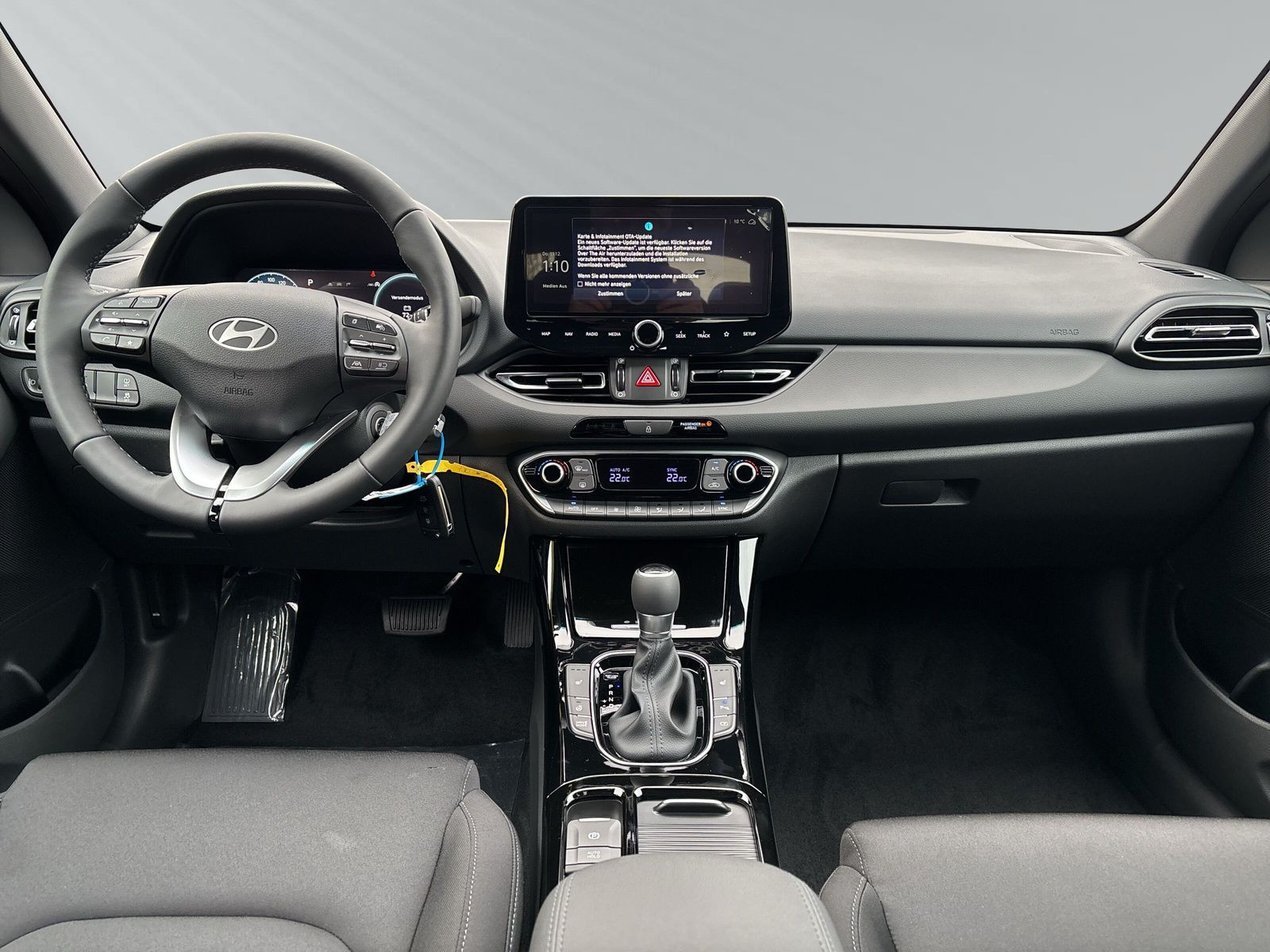 i30 Kombi MY25 1.5 140PS 7-DCT Advantage+PANORAM