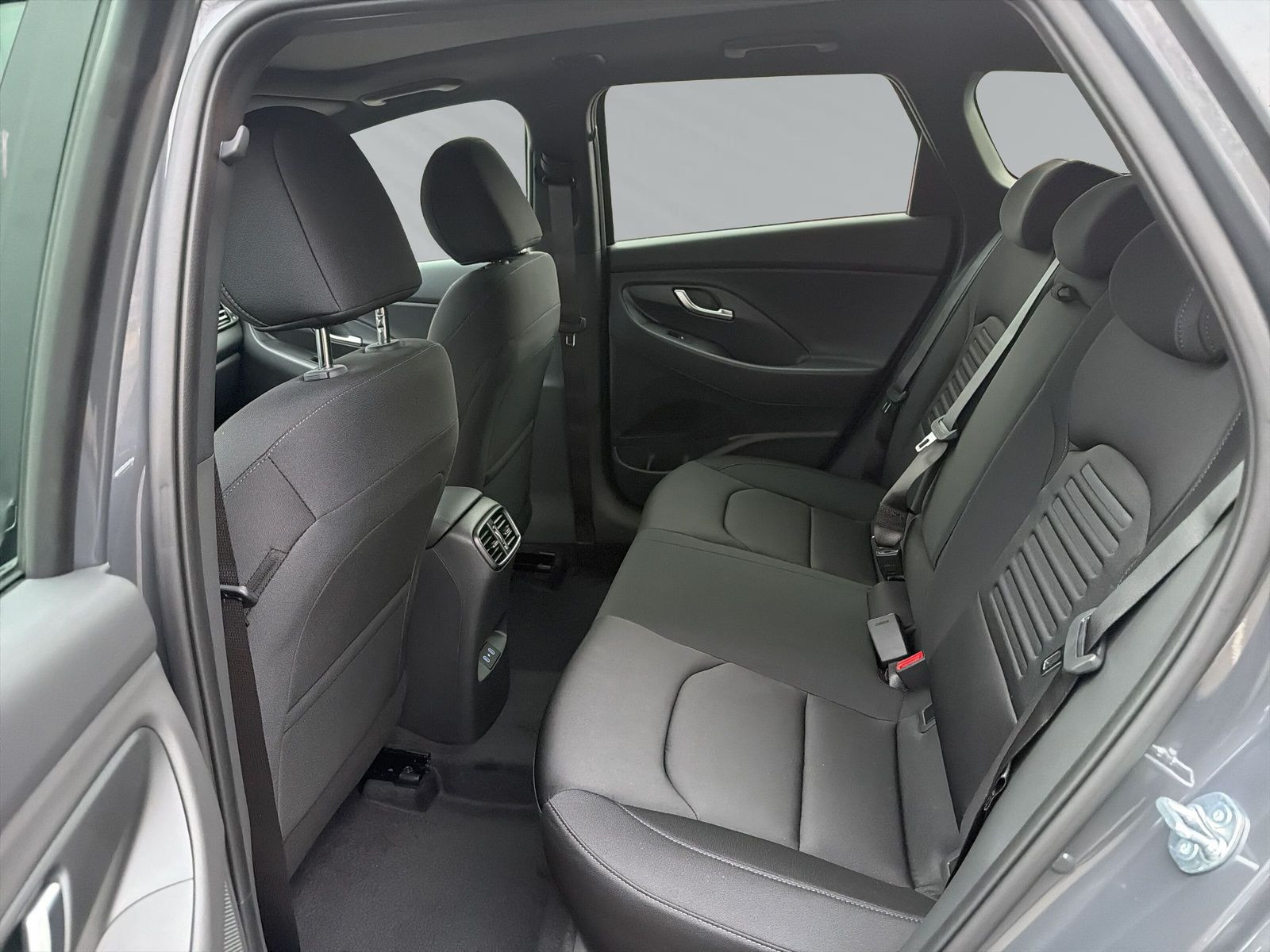 i30 Kombi MY25 1.5 TGDI 48V 7DCT ADVANTAGE +PANO