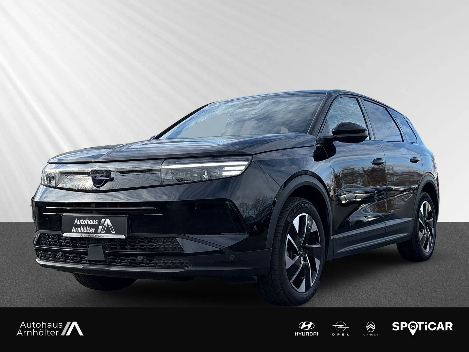 Grandland B GS 1.2 Hybrid 48V eDCT6+SHZ+LHZ+NAV+