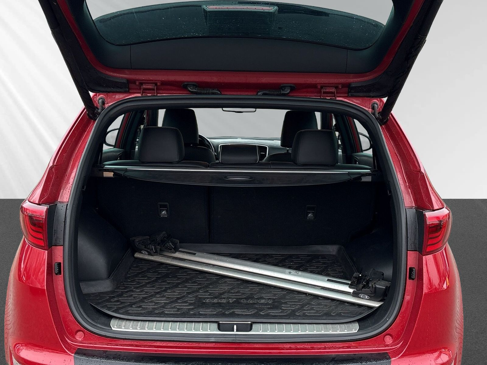 Sportage 1.6 T-GDI GT Line 4WD+SHZ+LHZ+NAVI+KAMERA+++