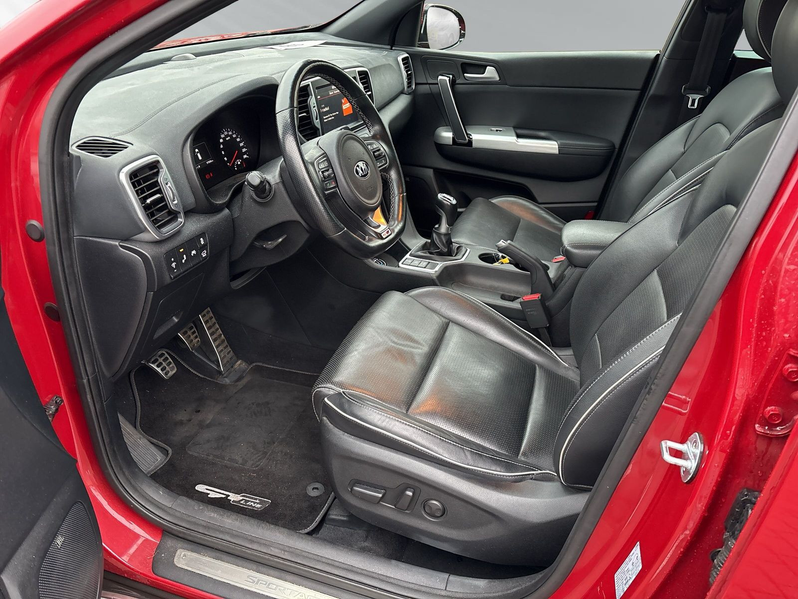 Sportage 1.6 T-GDI GT Line 4WD+SHZ+LHZ+NAVI+KAMERA+++