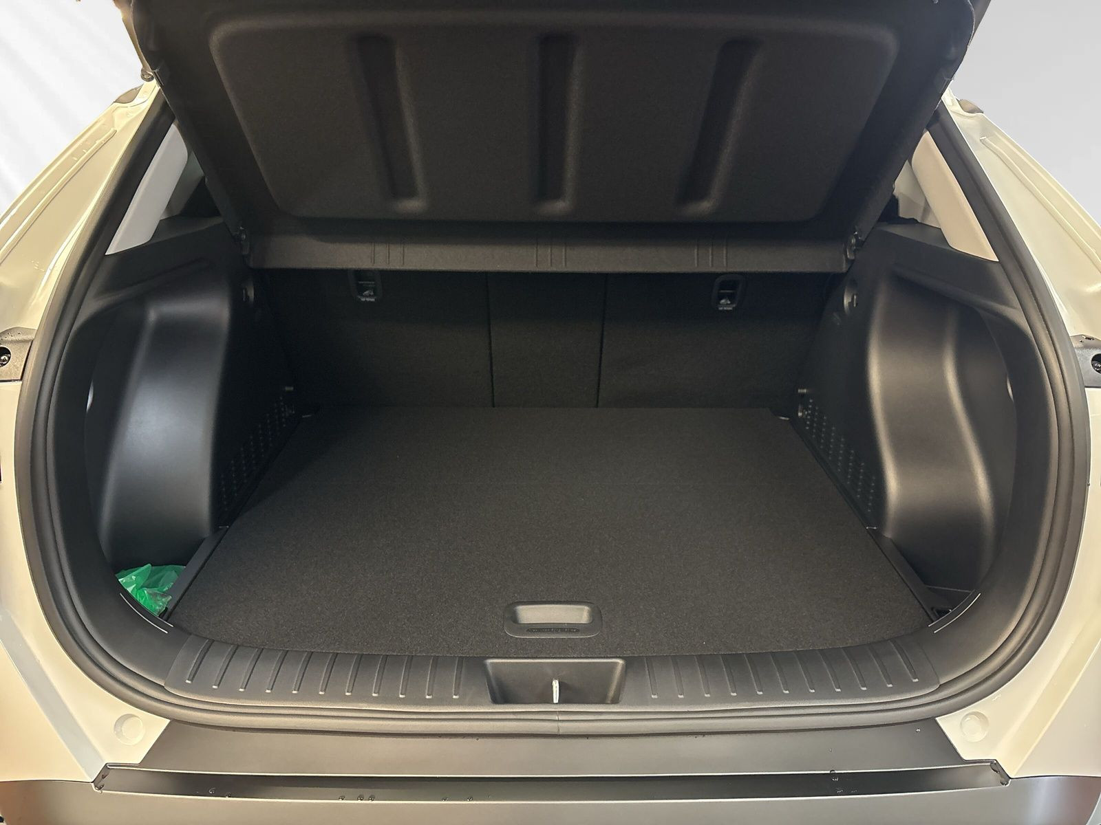 KONA MY25 1.6 T-GDI 170 PS 7DCT 4WD Prime + Dach