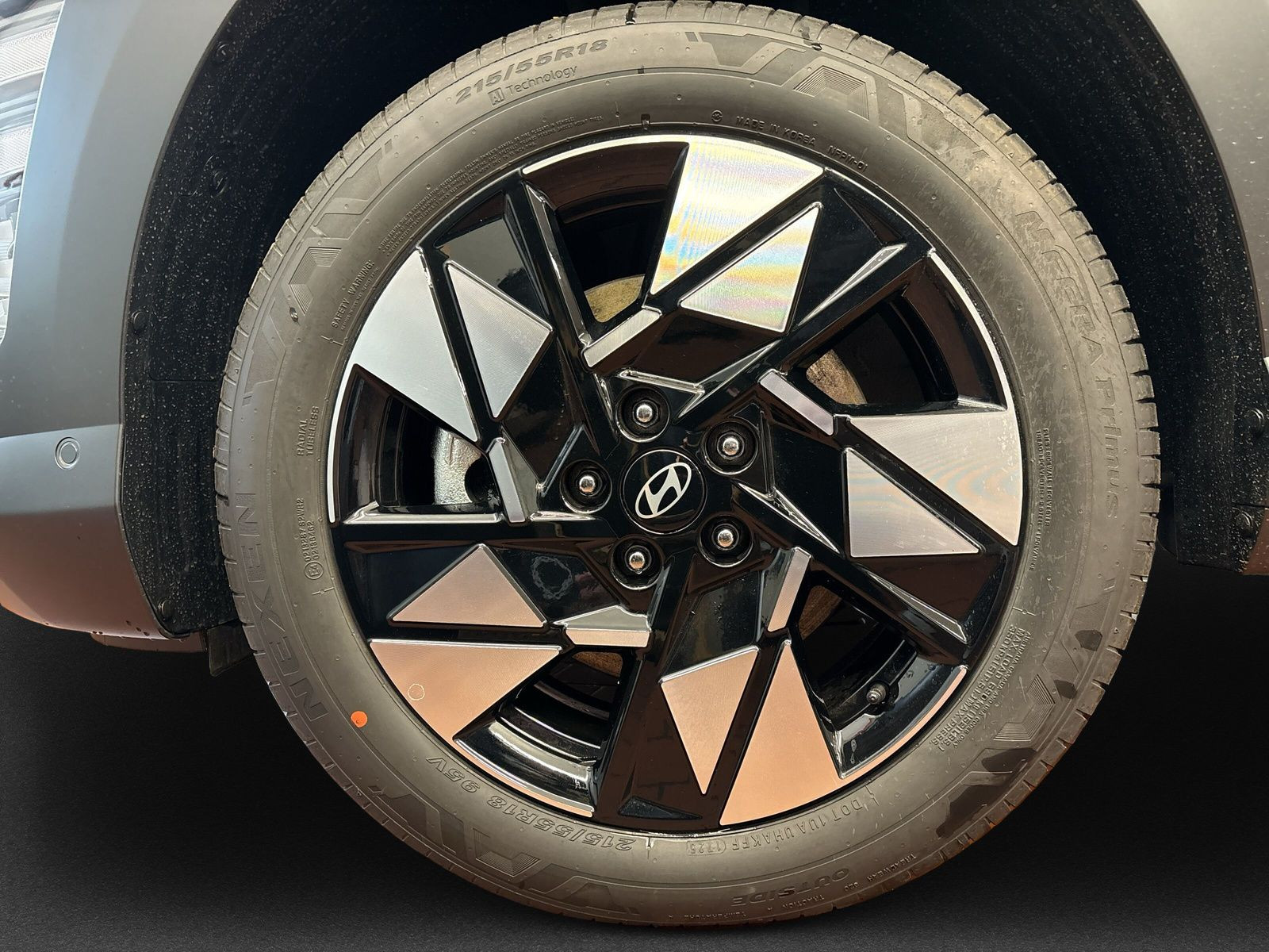 KONA MY25 1.6 T-GDI 170 PS 7DCT 4WD Prime + Dach