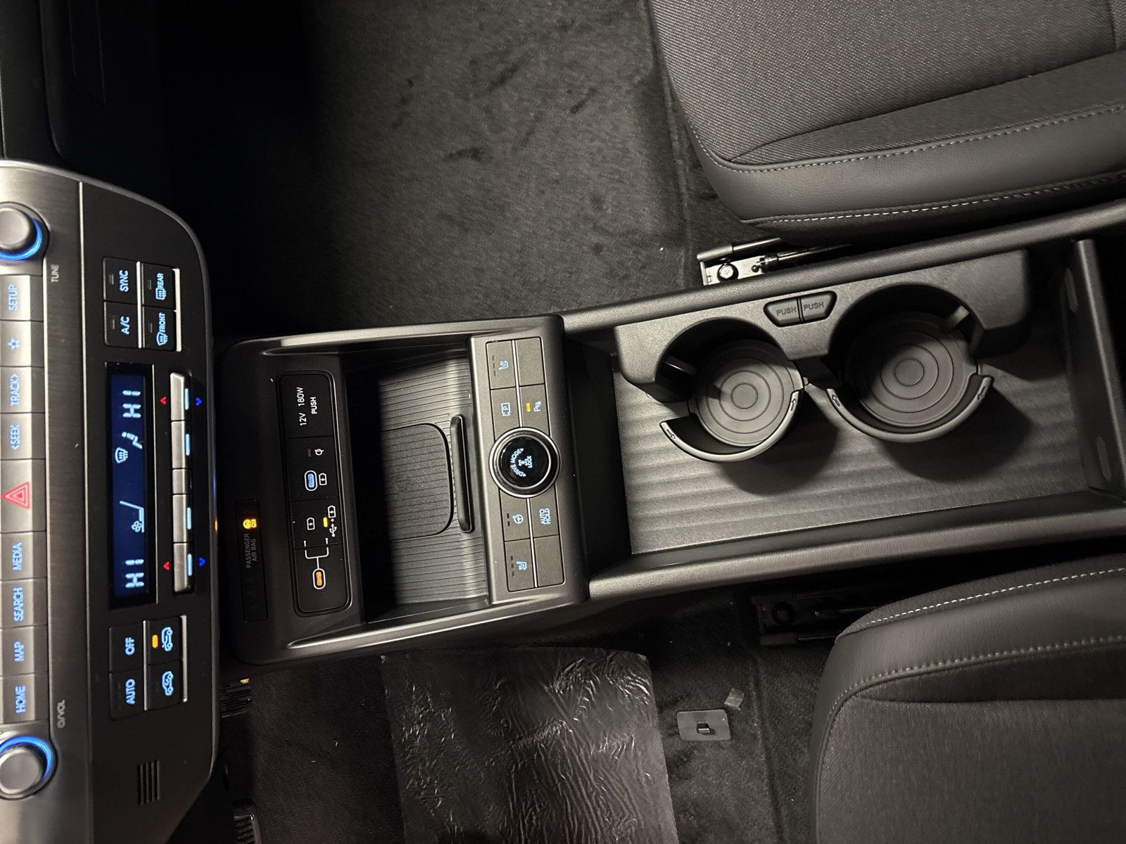 KONA SX2 MY25 1.6 T-GDI (170 PS) 7-DCT 4WD Prime