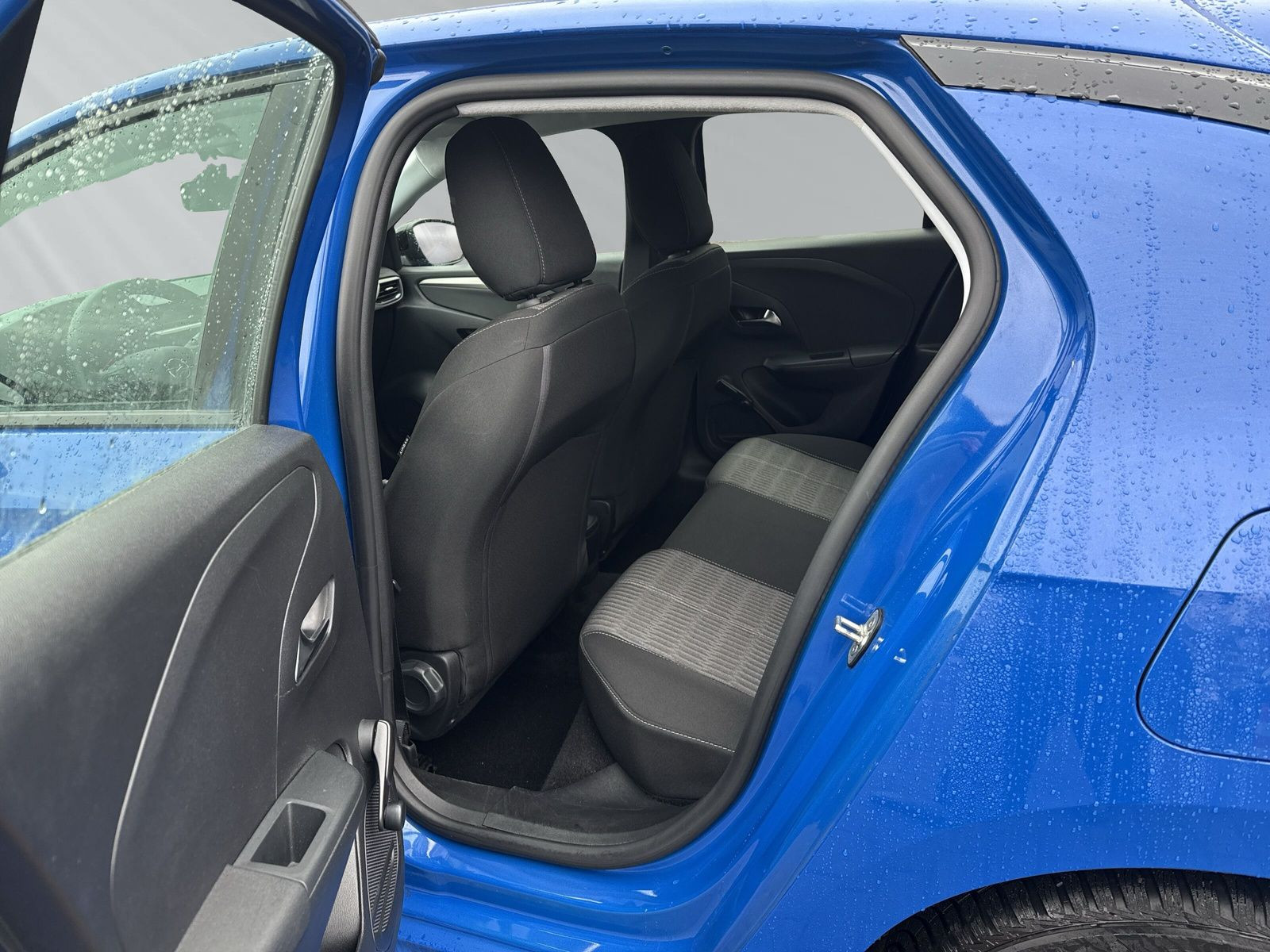 CORSA EDITION 1.2 +75PS S/S+PDC+LICHTSENSOR+SHZ+