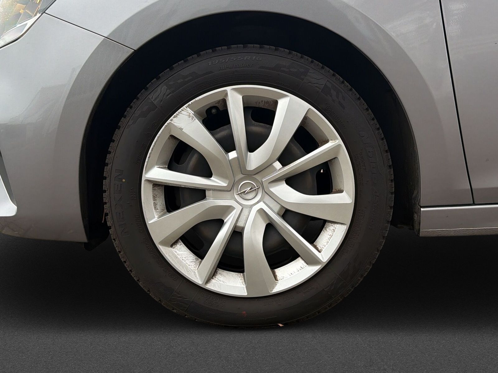 CORSA EDITION 1.2 100PS +Bluetooth