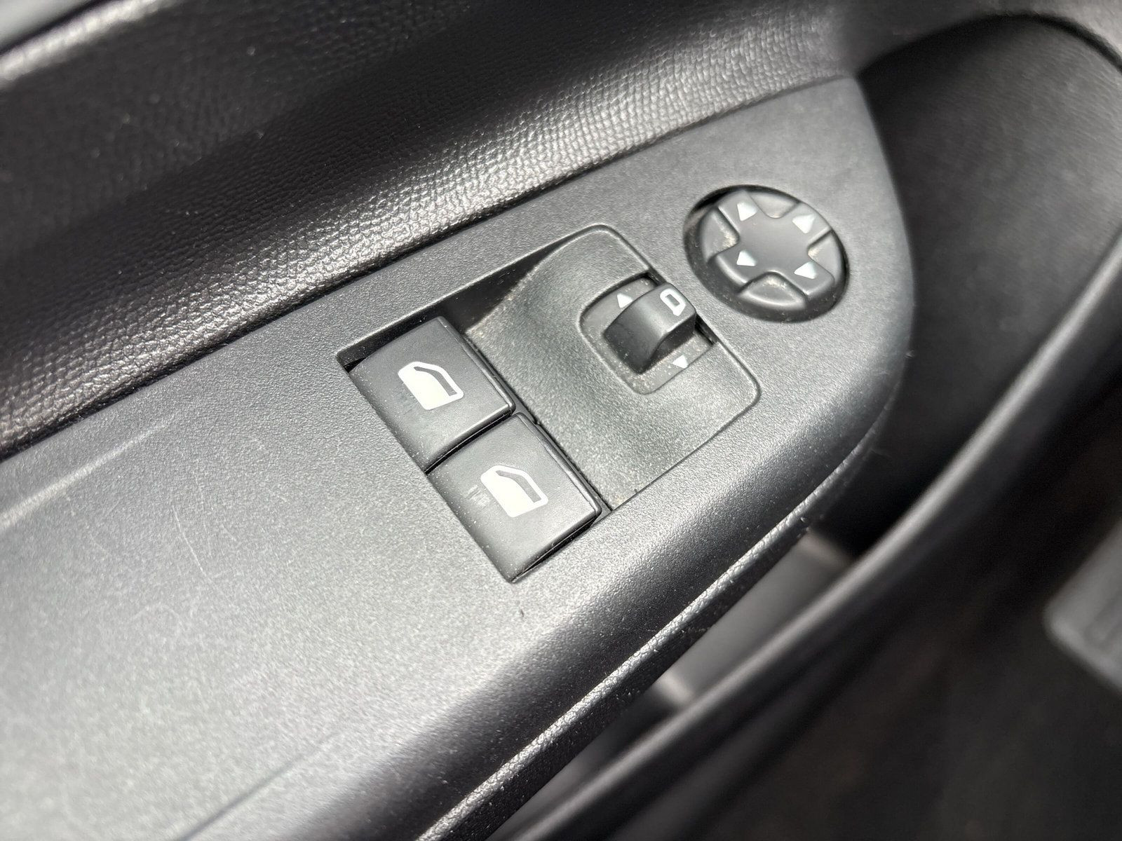 Corsa Edition 1.2 LICHTSENSOR+SHZ+TEMPO+USB+75PS