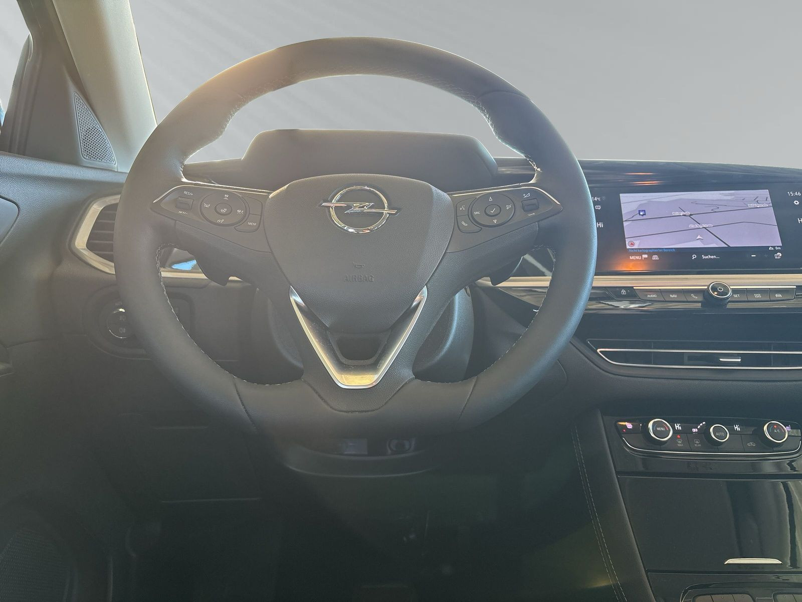 Grandland 1.2 GS KLIMA+PDC+KAMERA+SHZ+LHZ+ AT8++