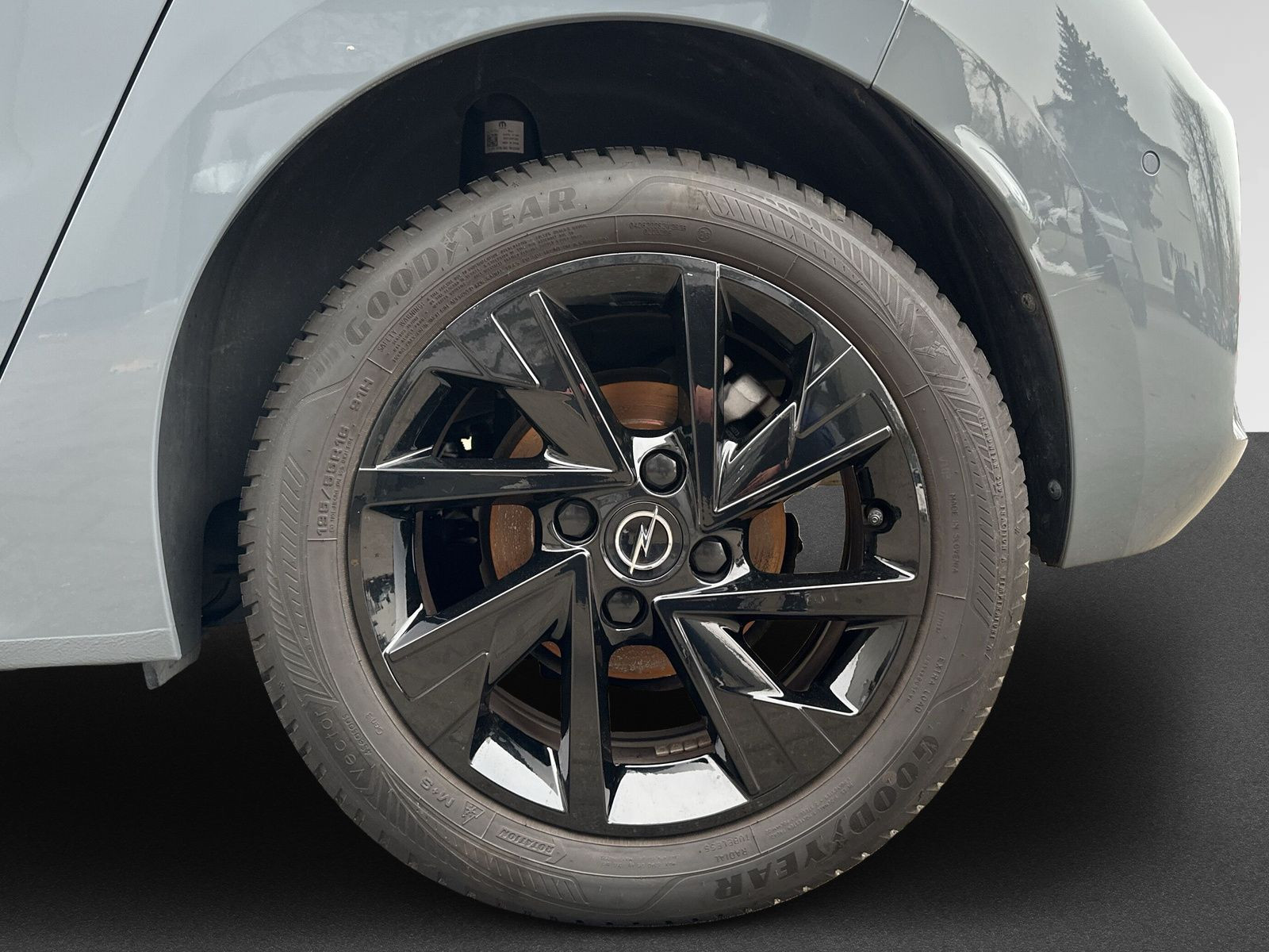 Corsa F GS 1.2 Hybrid 48V 100kW eDCT6+TECH-PAKET