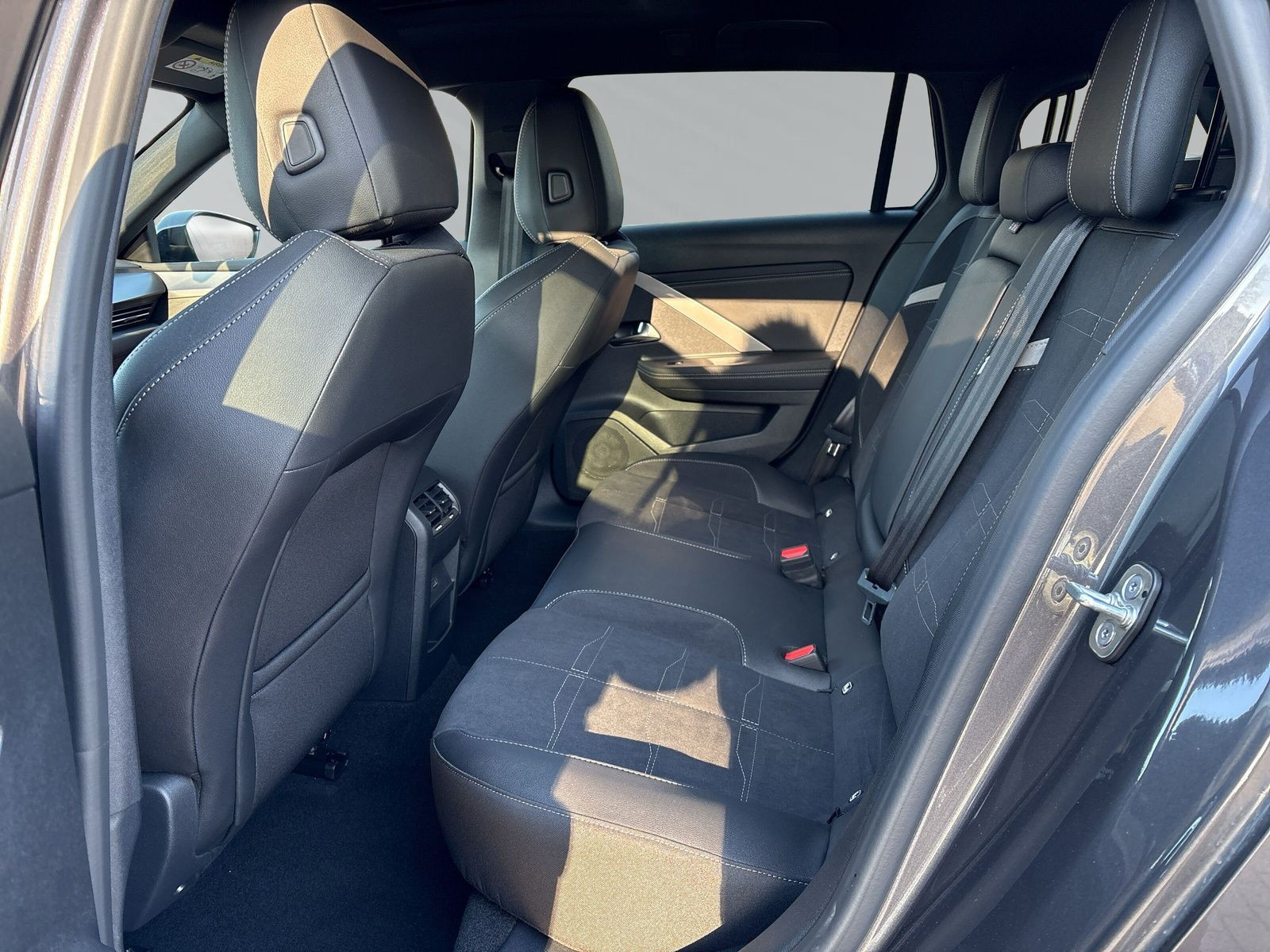 Astra L SST GS 1.2 Hybrid 48V100kW eDCT6+SHZ+LHZ+NAVI++