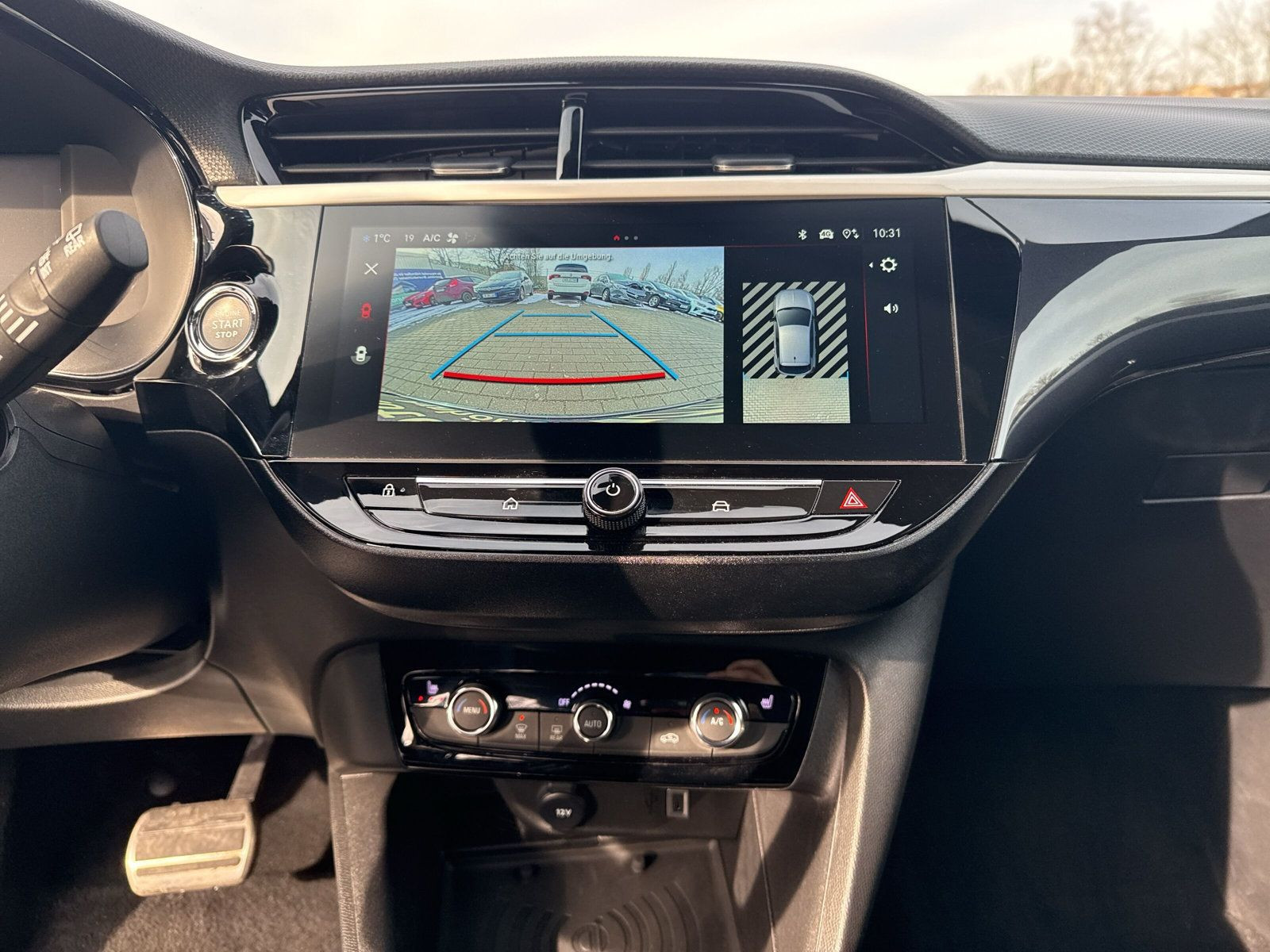 Corsa F GS 1.2 Hybrid 48V+KAMERA+SHZ+LHZ+NAVIGA+