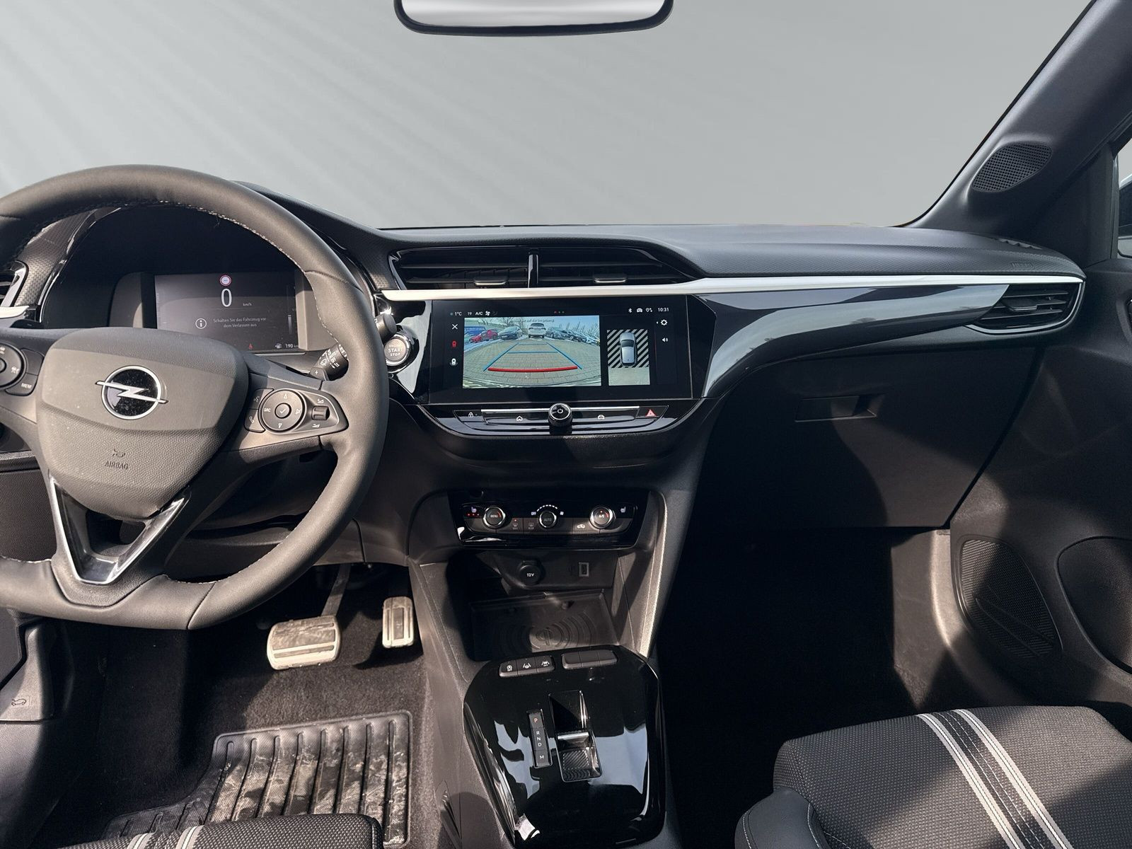 Corsa F GS 1.2 Hybrid 48V+KAMERA+SHZ+LHZ+NAVIGA+