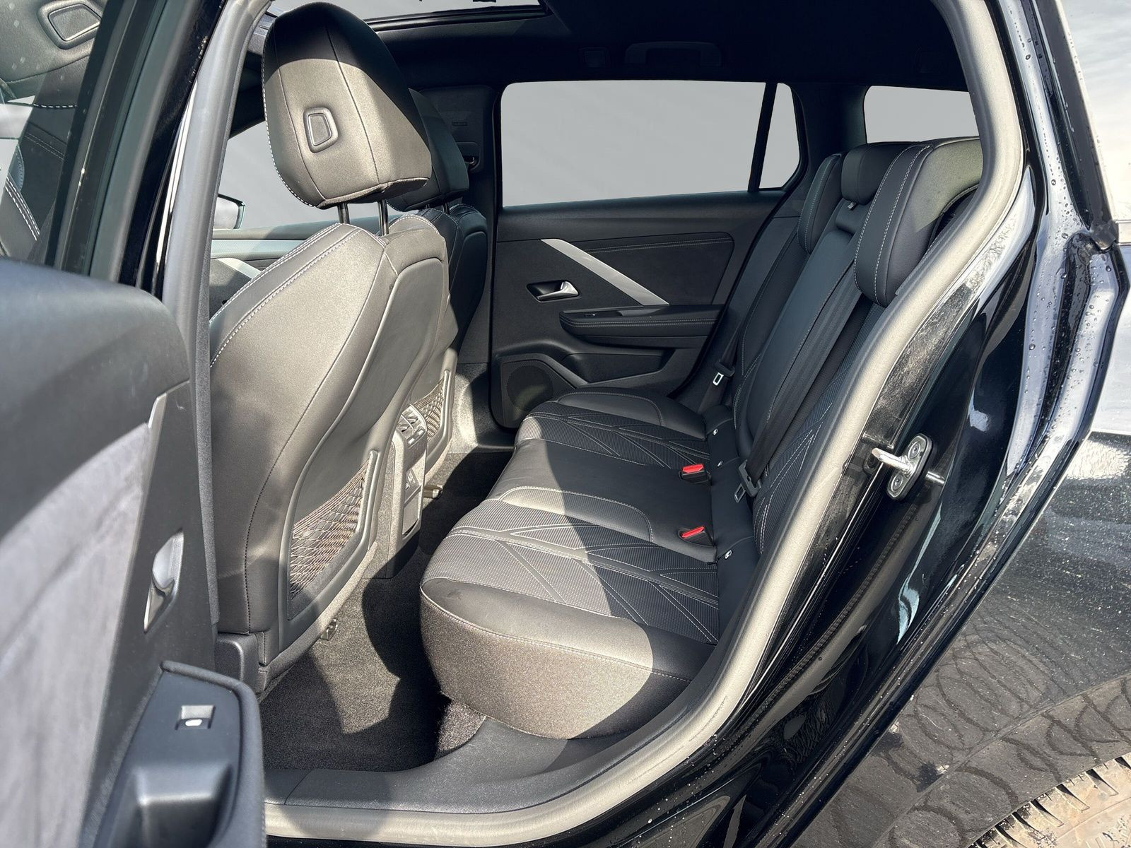 Astra L ST Ultimate 1.2 TurboS/S 96kW AT8 AppleC